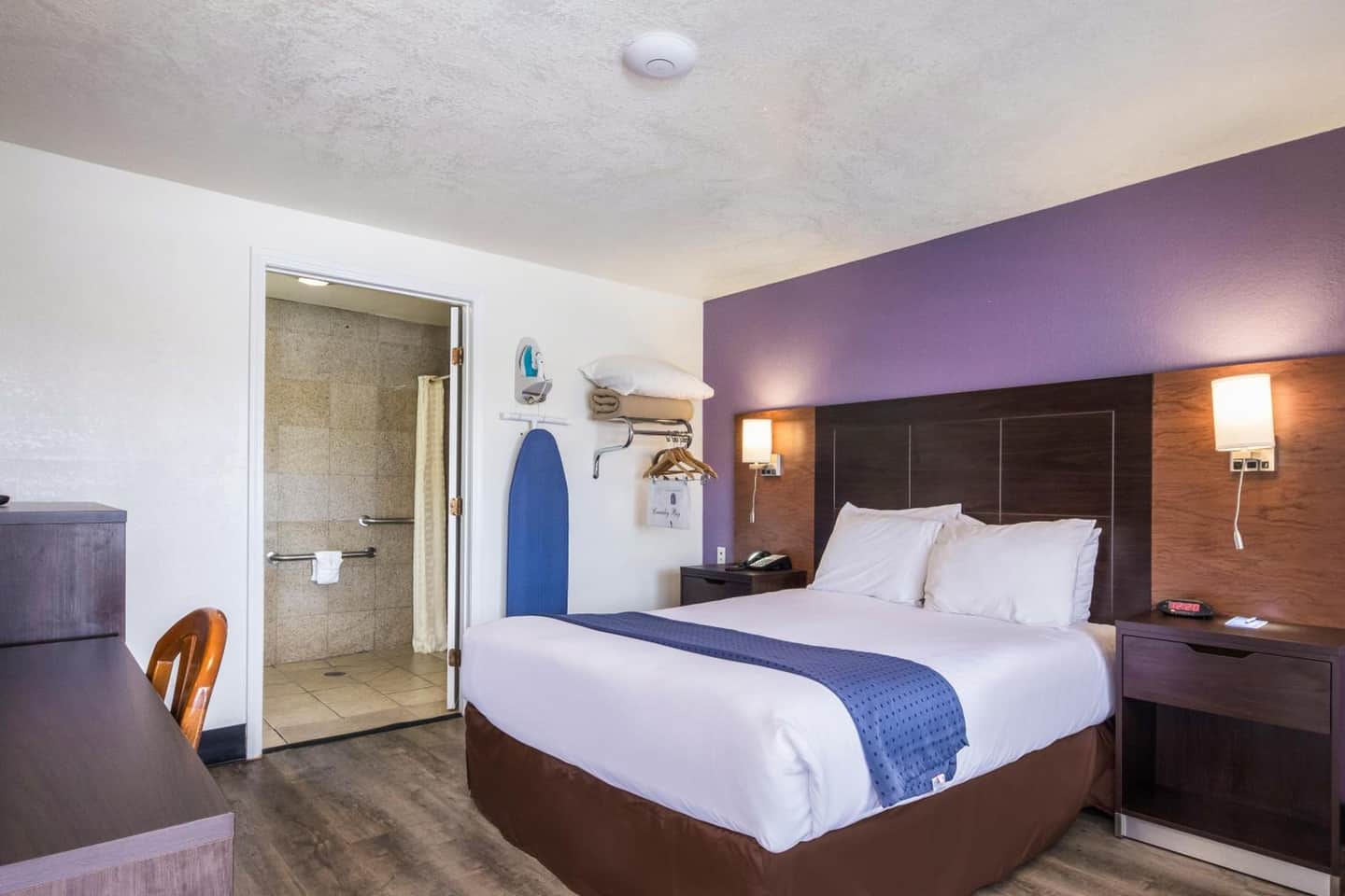 Rodeway Inn near Downtown Monterey