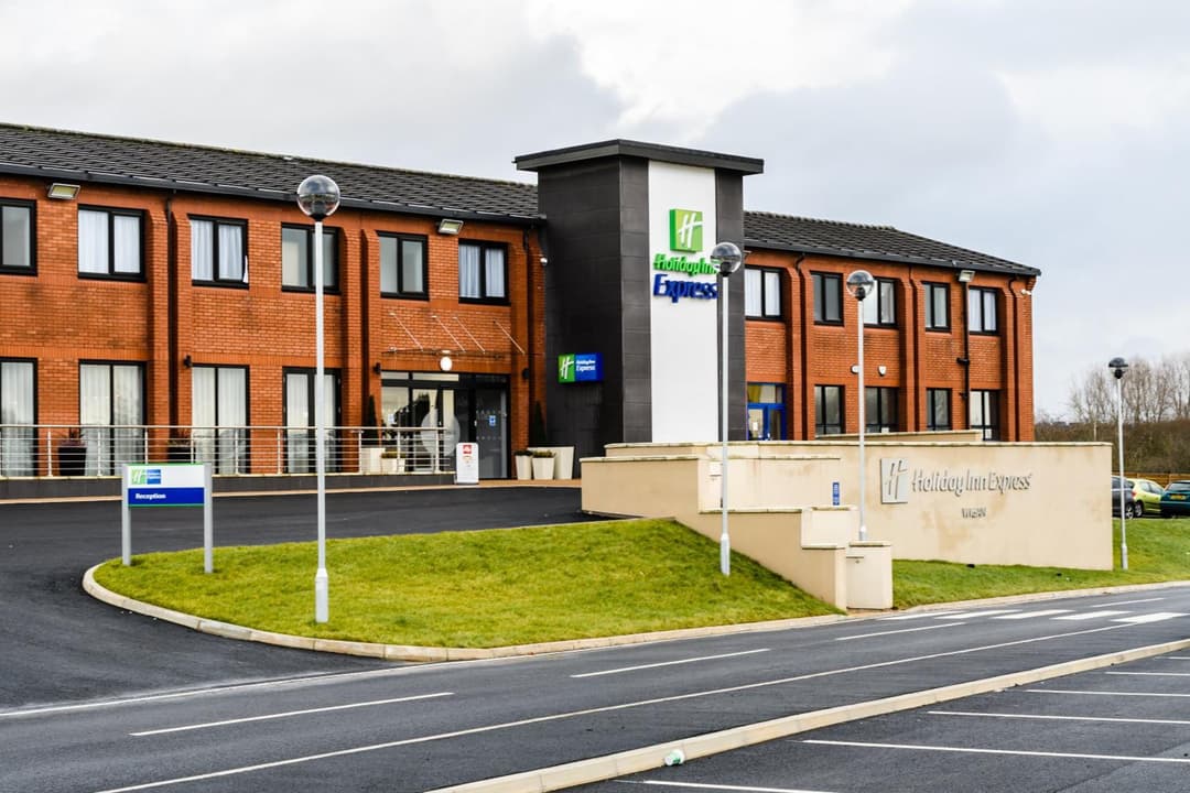 Holiday Inn Express Wigan, an IHG Hotel
