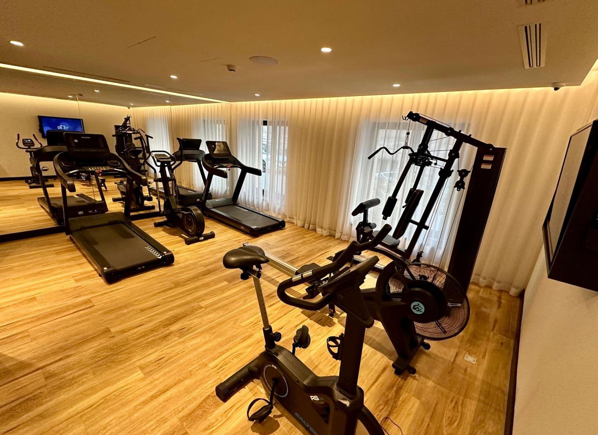 Best Western Plus Crystal, Hôtel, Bar & Spa