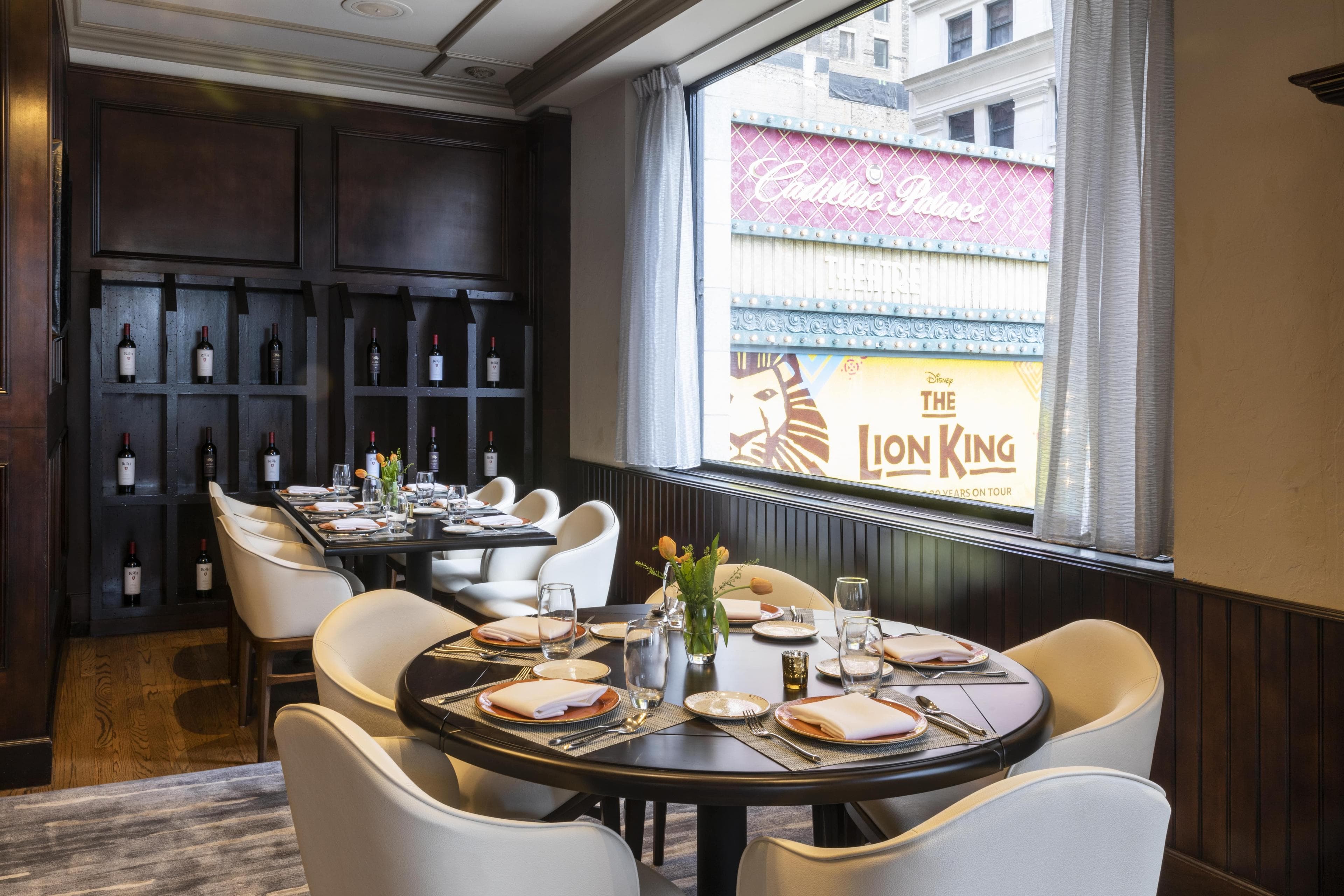 The Allegro Royal Sonesta Hotel Chicago Loop