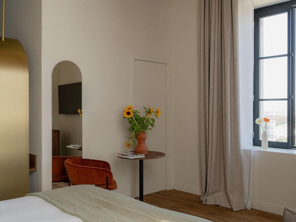 Hôtel Fort St Laurent Lyon - Handwritten Collection