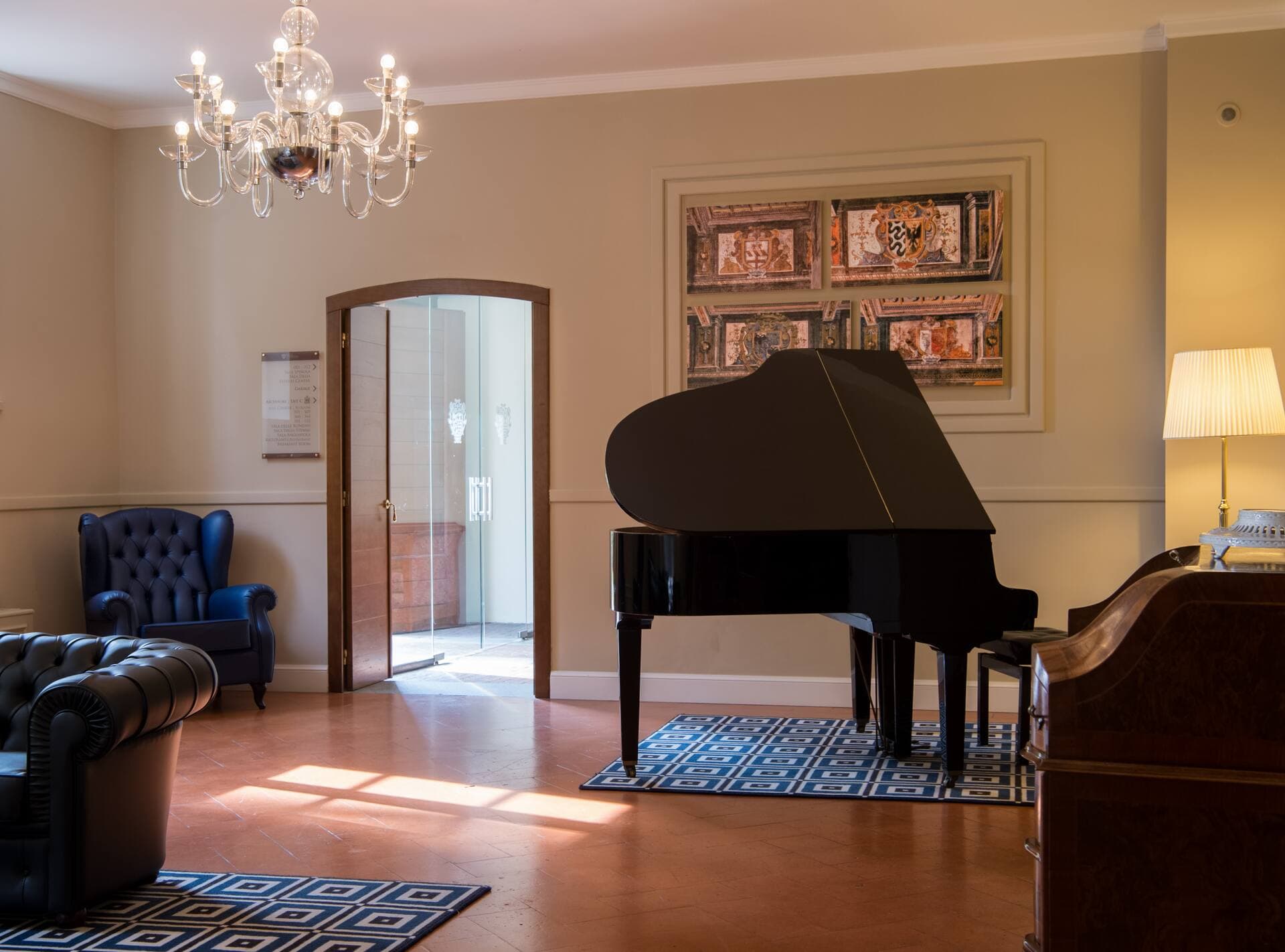 Grand Hotel Villa Torretta, Curio Collection by Hilton