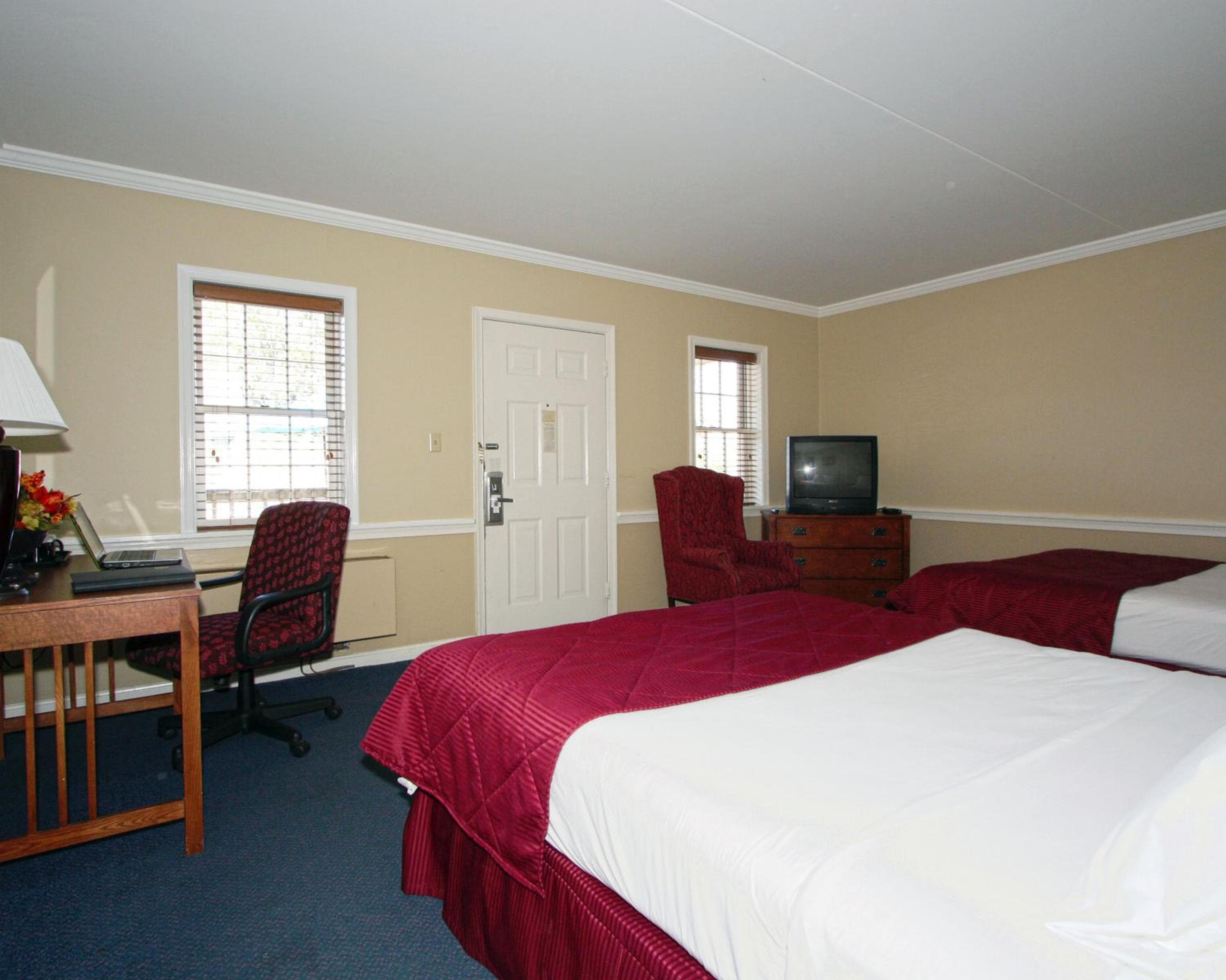 Clarion Inn Strasburg - Lancaster