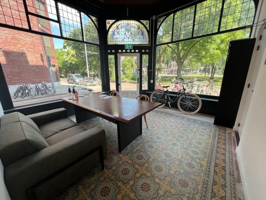 Rotterdam Inn