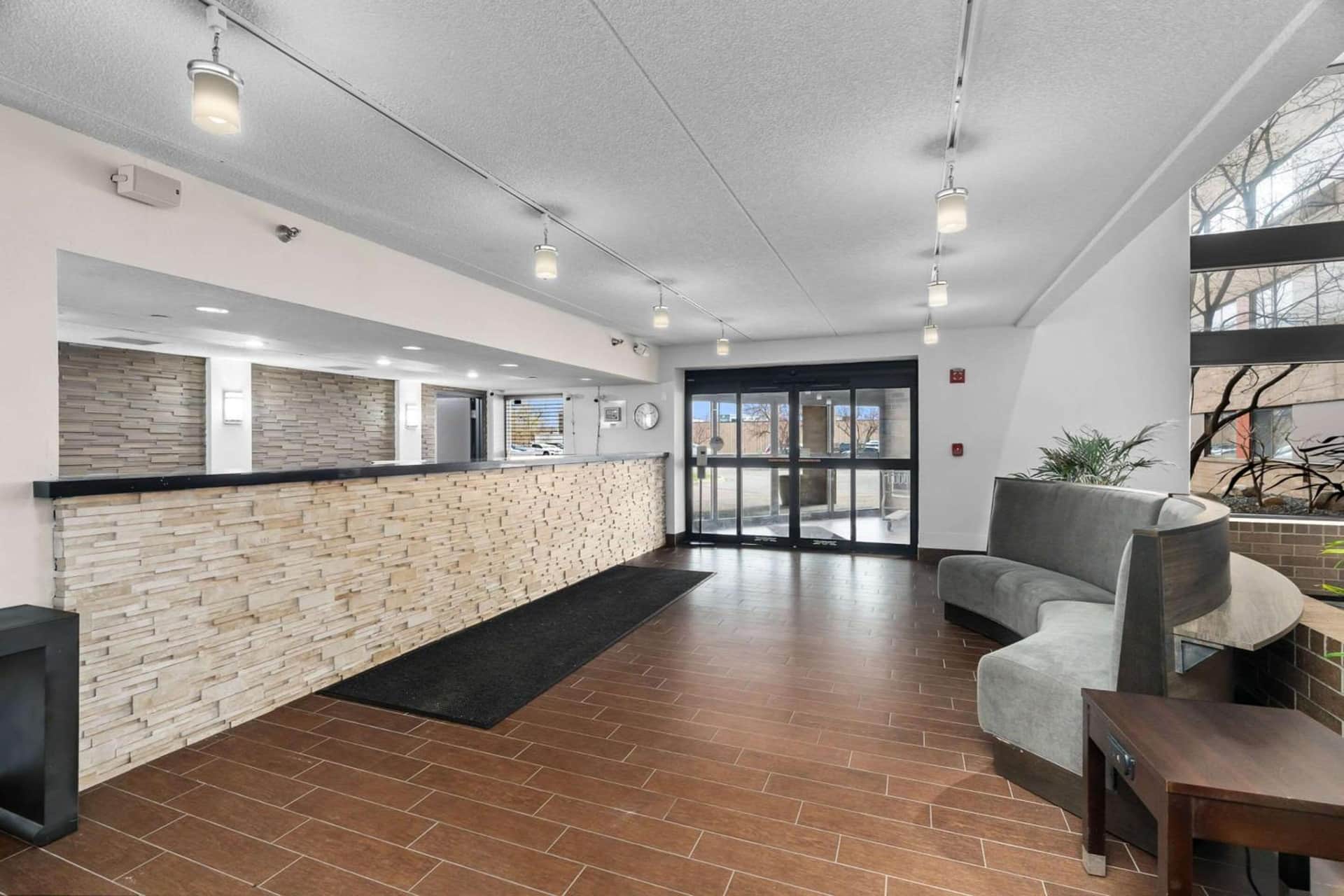 Quality Inn & Suites Mall of America - MSP Airport