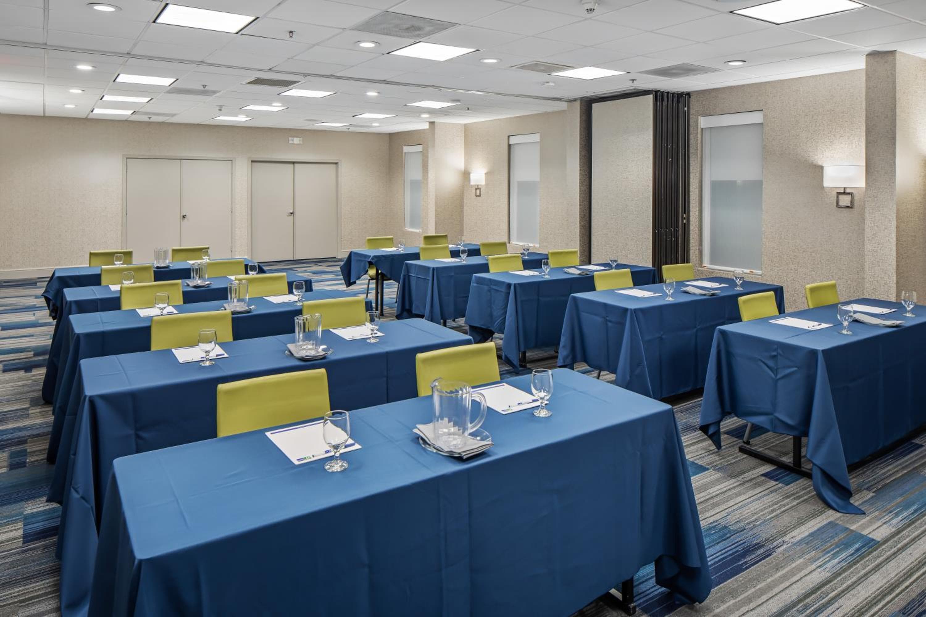 Holiday Inn Express Atlanta Airport-College Park by IHG