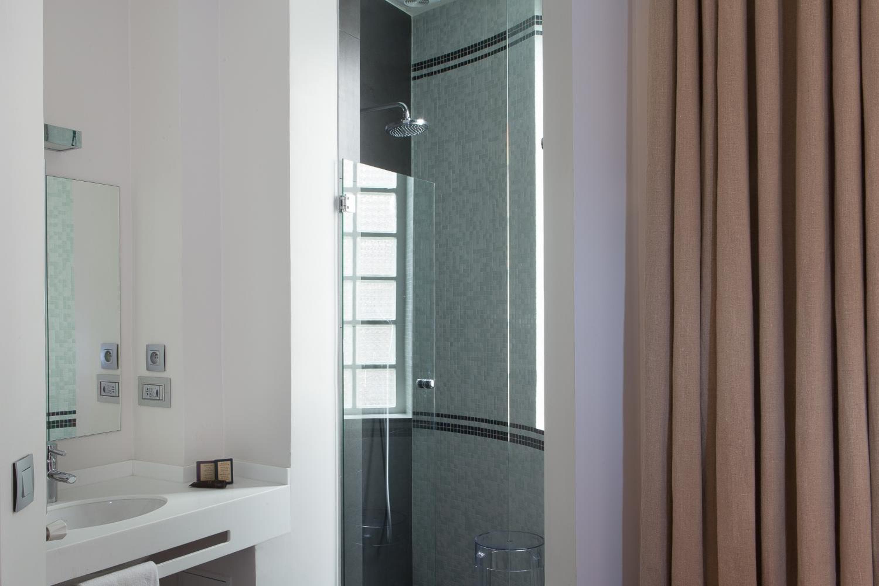 Hôtel de la Place du Louvre - Esprit de France