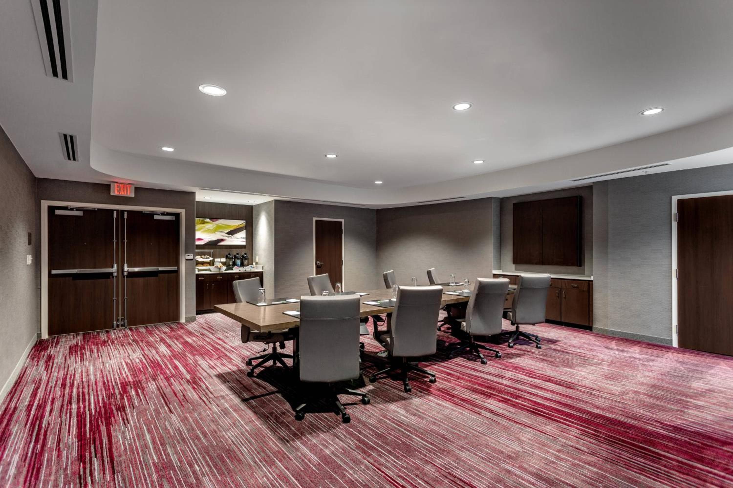 Courtyard by Marriott Easton-Columbus