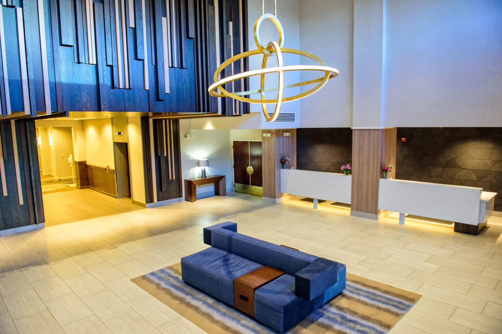 Crowne Plaza Dulles Airport by IHG