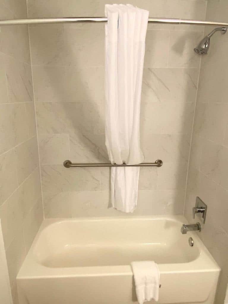 Country Inn & Suites by Radisson, Jackson, TN