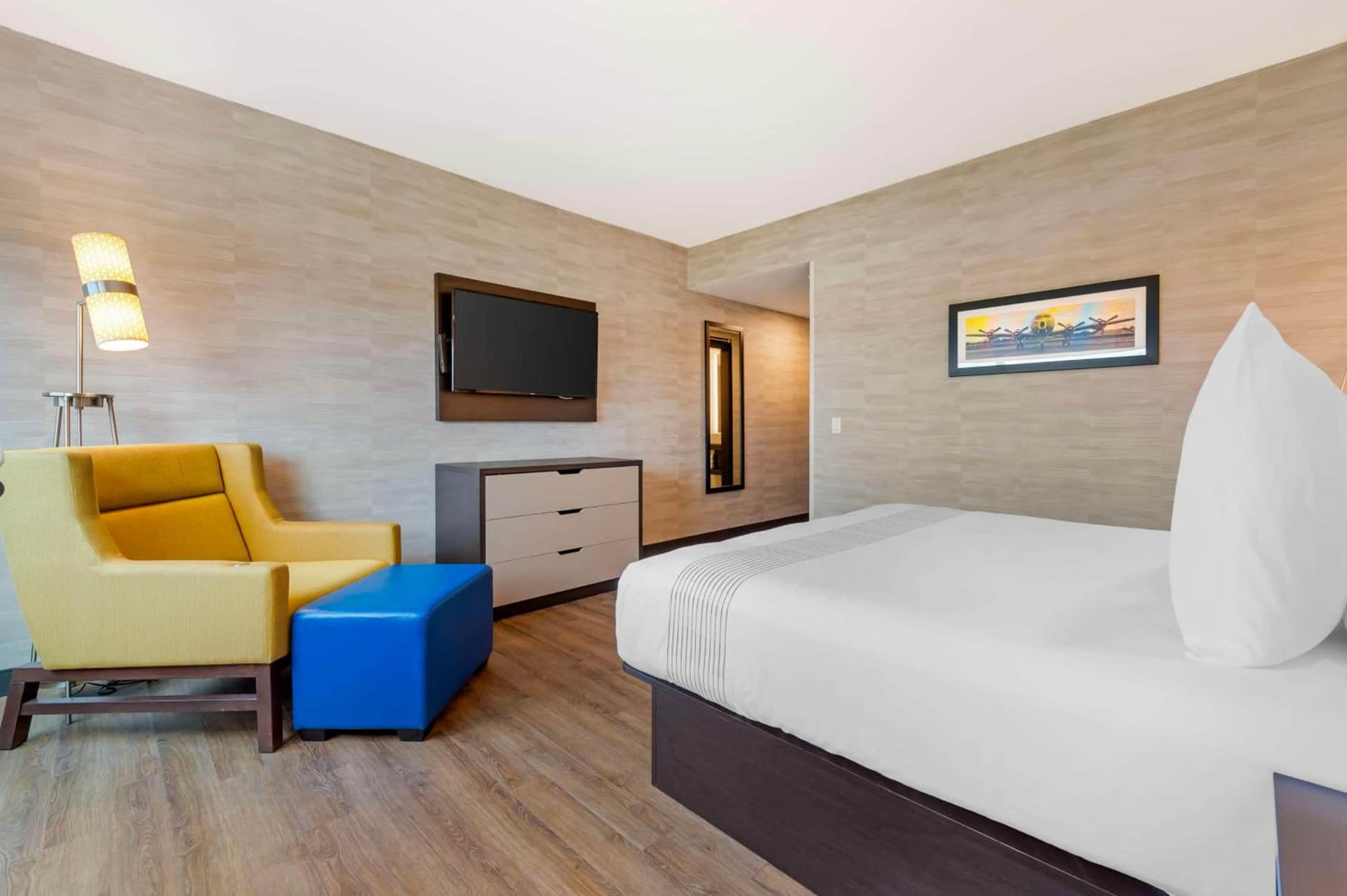GLō Best Western Kanata Ottawa West