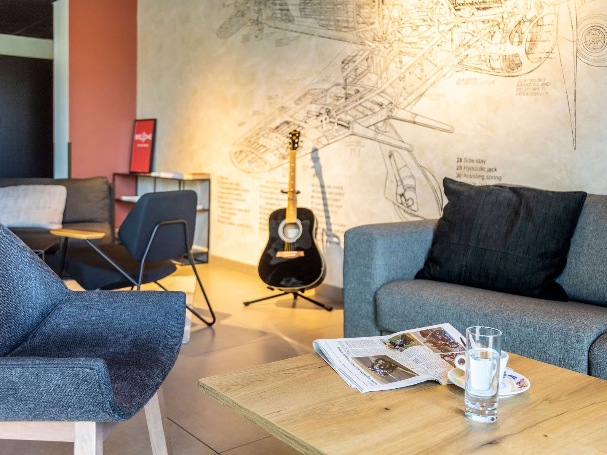 ibis Marseille Marignane Technopole