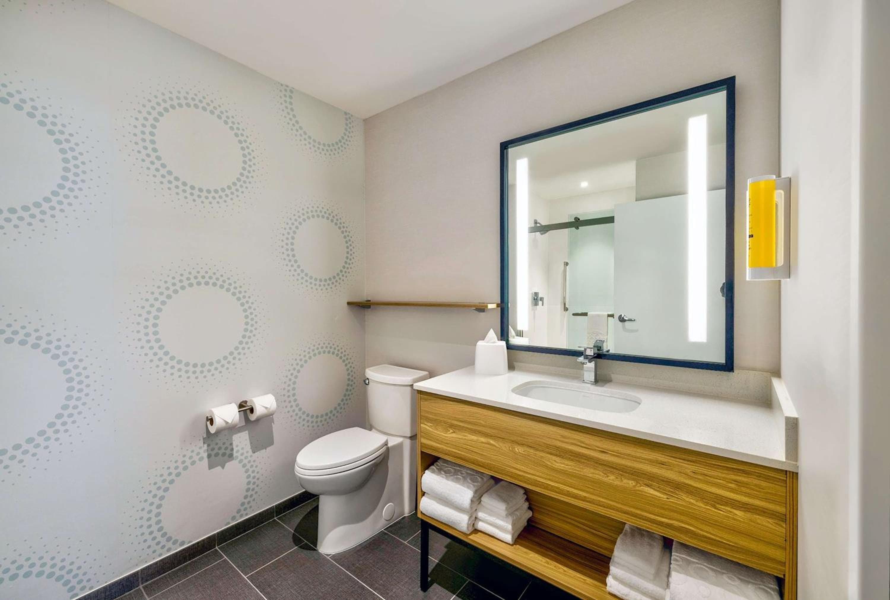 Tru by Hilton Minneapolis Downtown