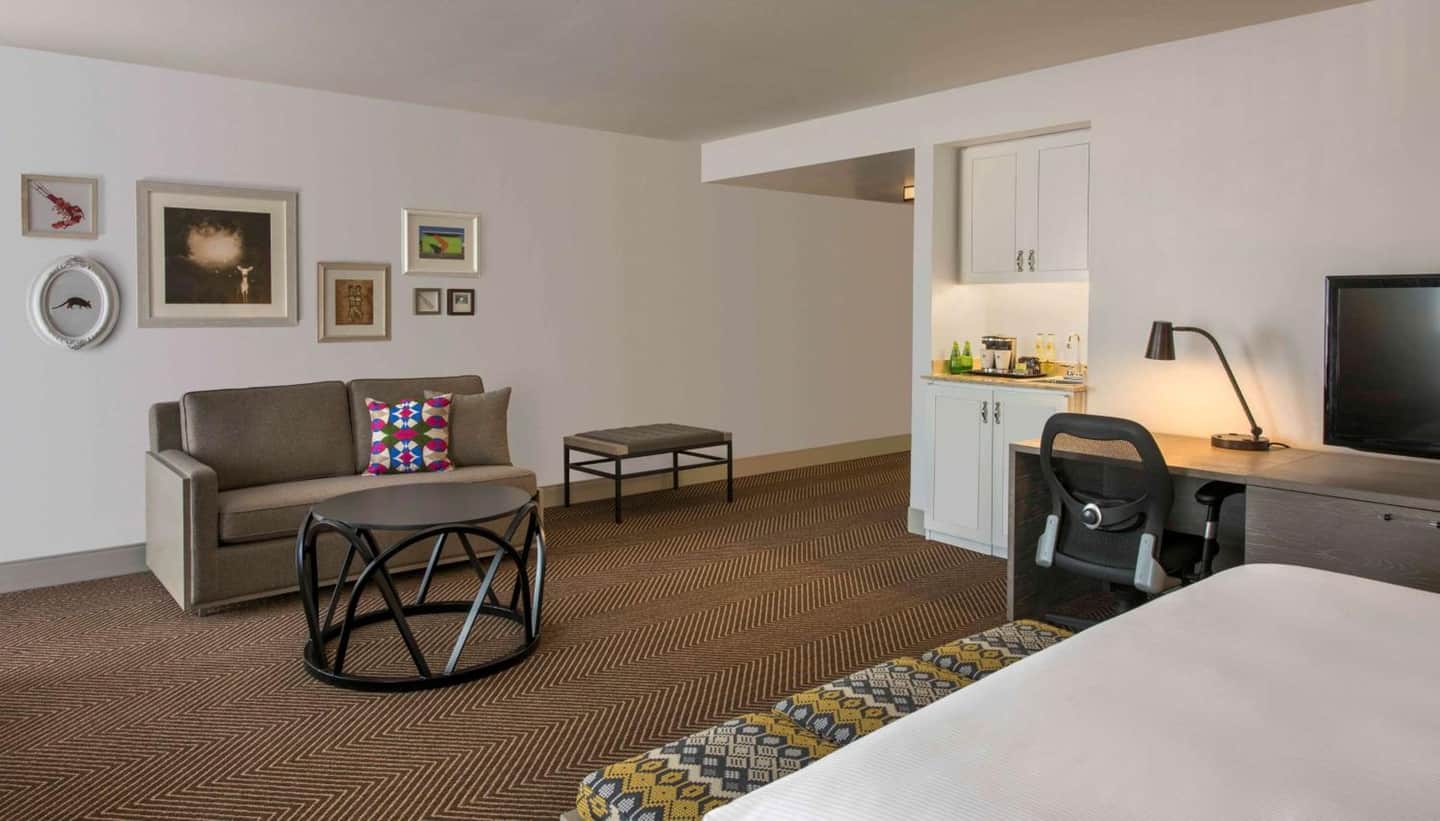 DoubleTree by Hilton Hotel Austin
