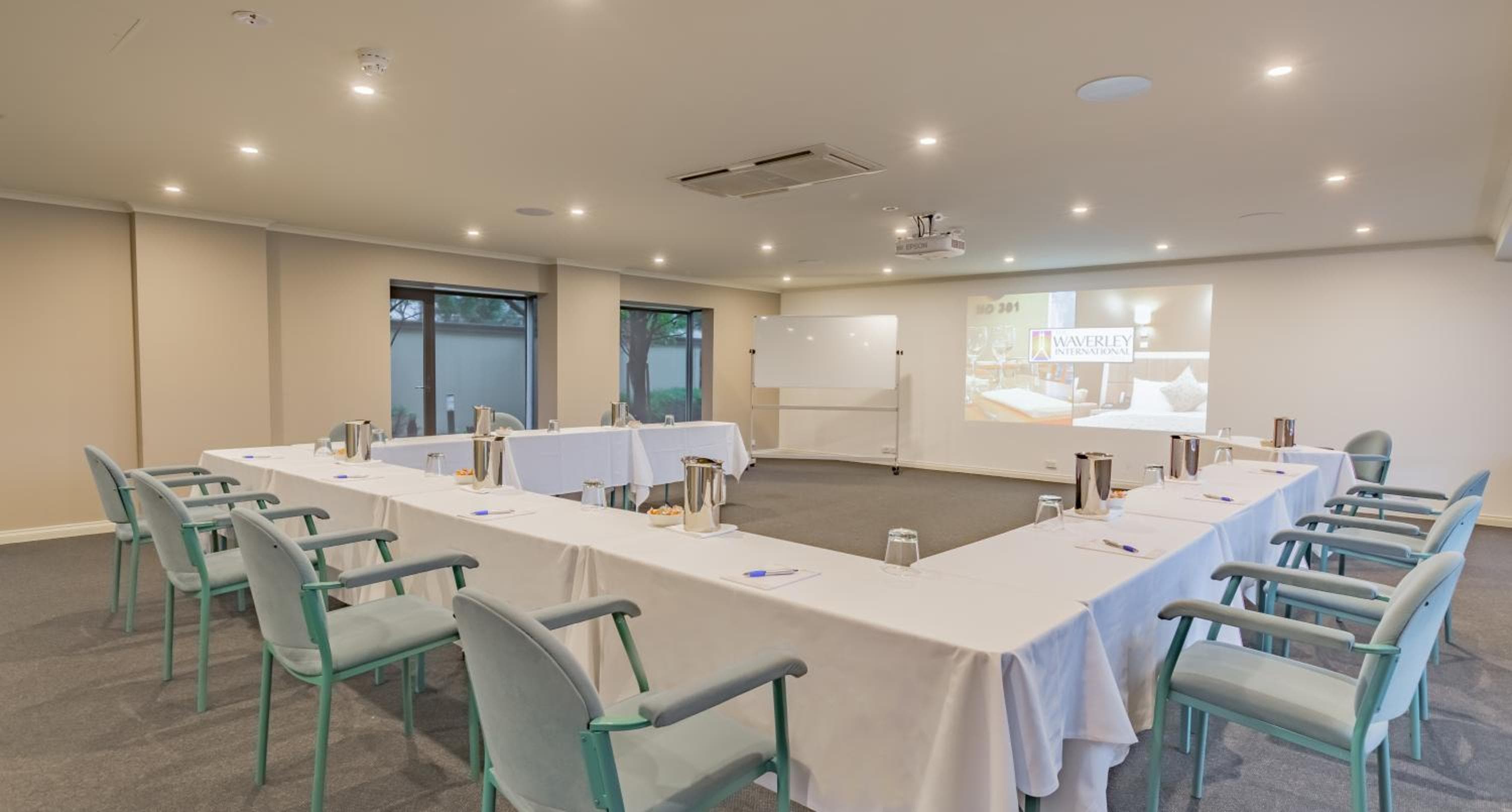 The Waverley International Hotel