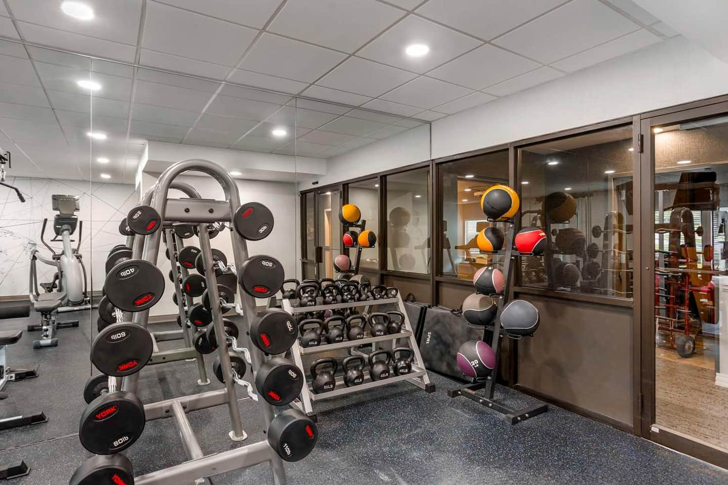 Best Western Plus Heritage Rail Inn & Suites