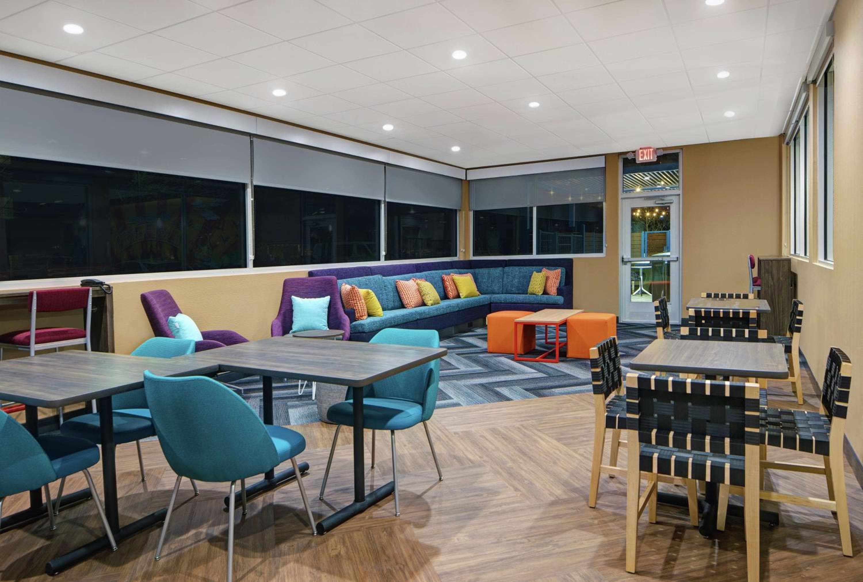 Tru By Hilton Austin Airport, TX