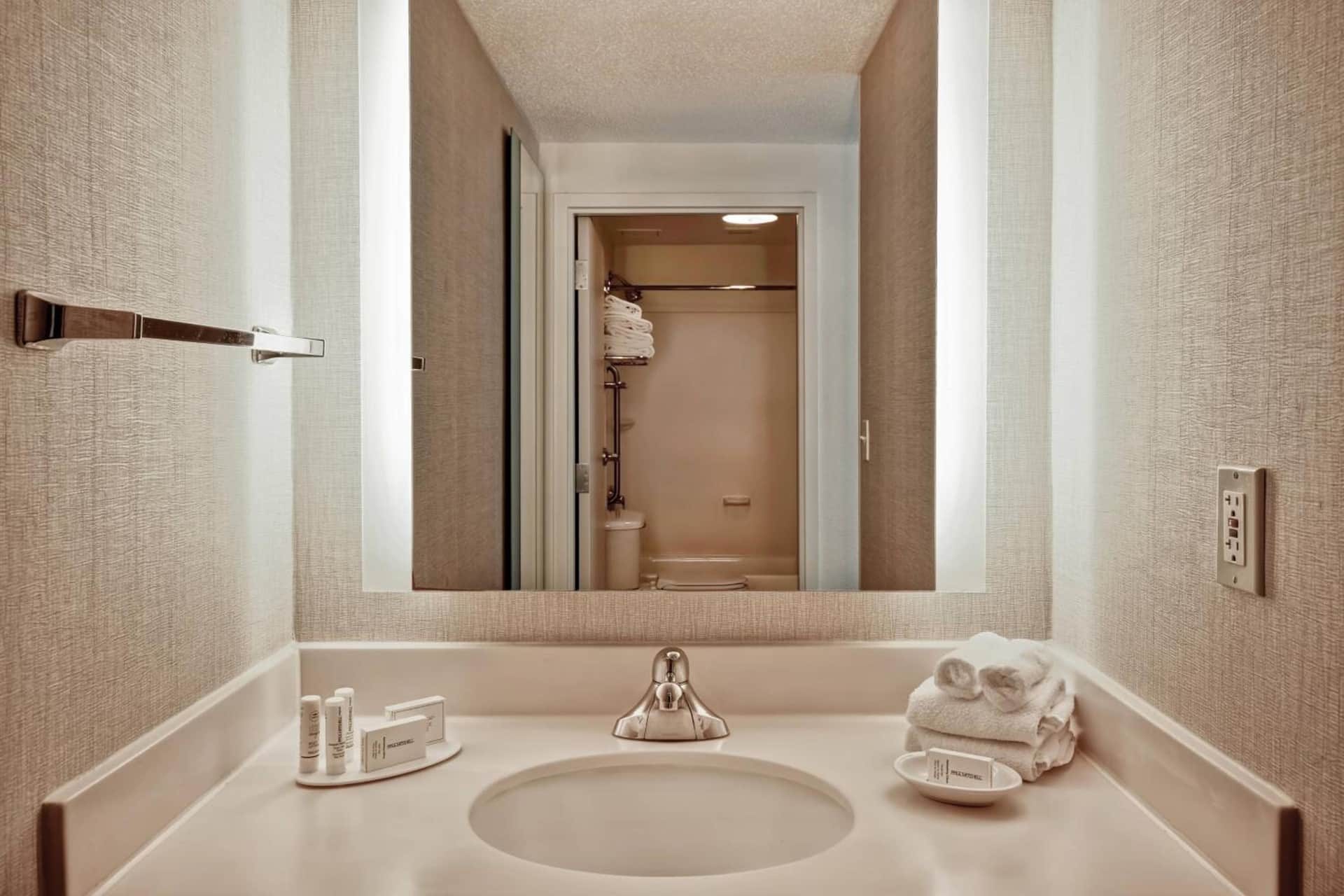 SpringHill Suites Baltimore BWI Airport