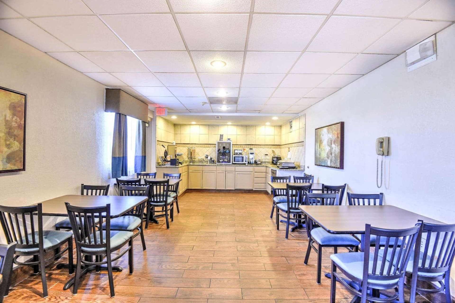 SureStay Hotel by Best Western Ottawa