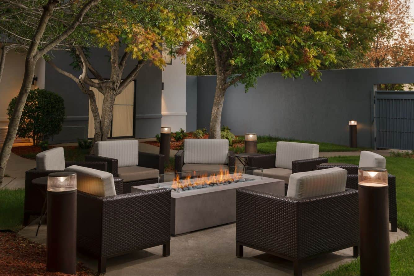 Courtyard Dallas Lewisville