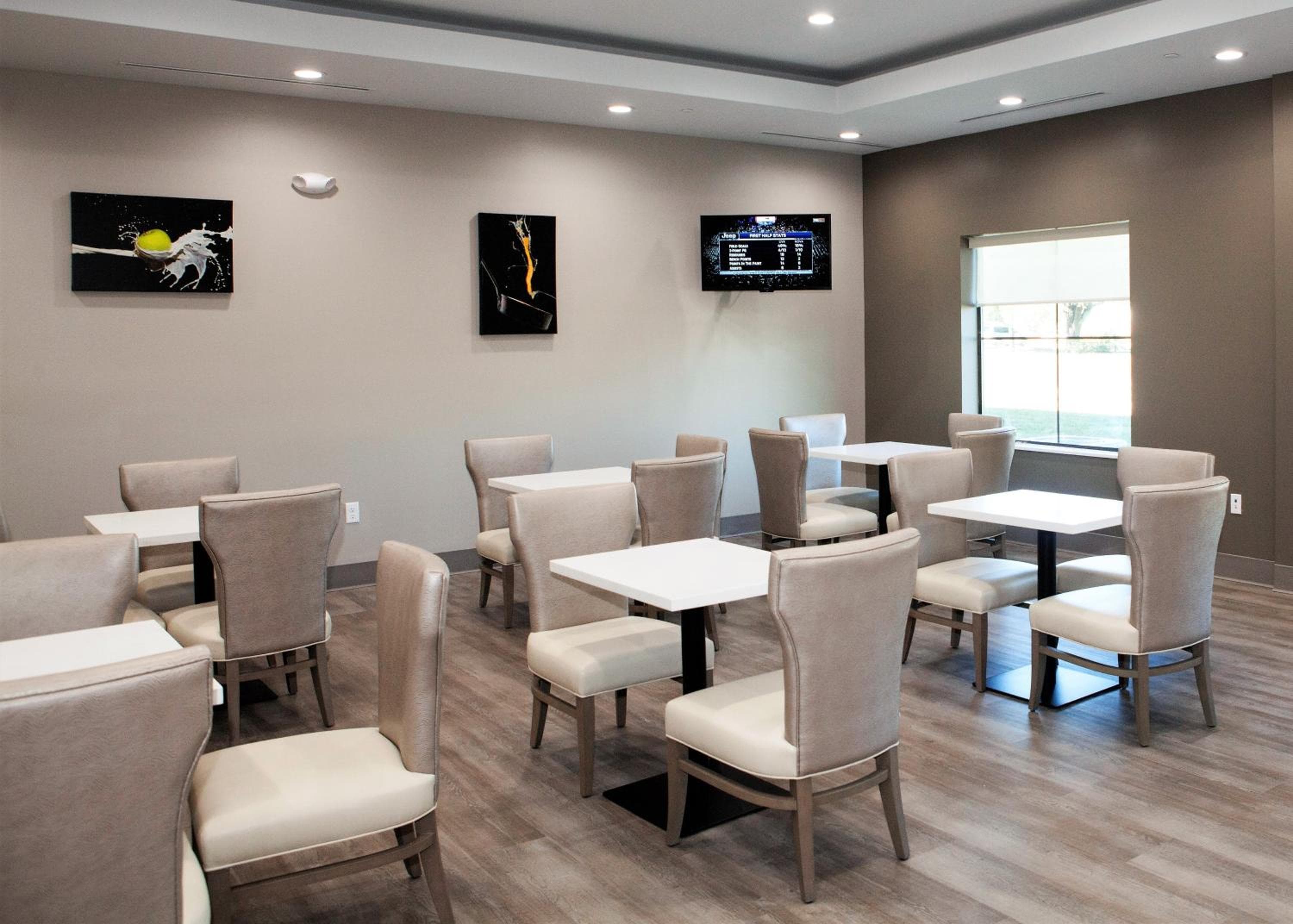 Days Inn & Suites by Wyndham Houston NW Cypress