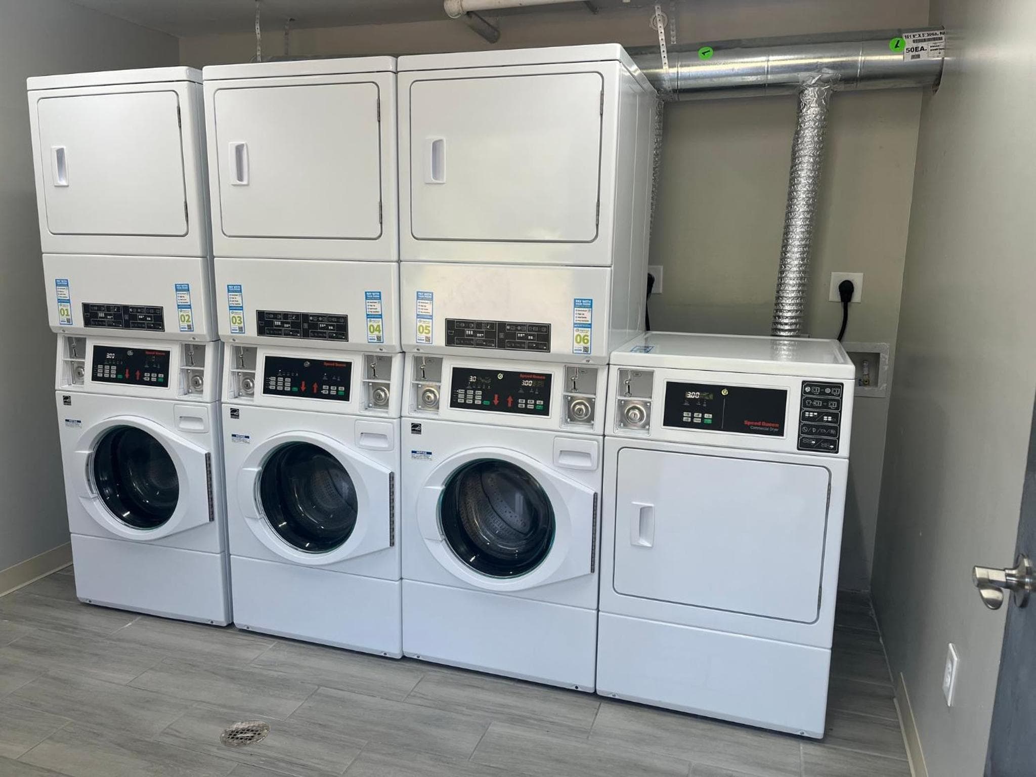 HomeTowne Suites Athens TN