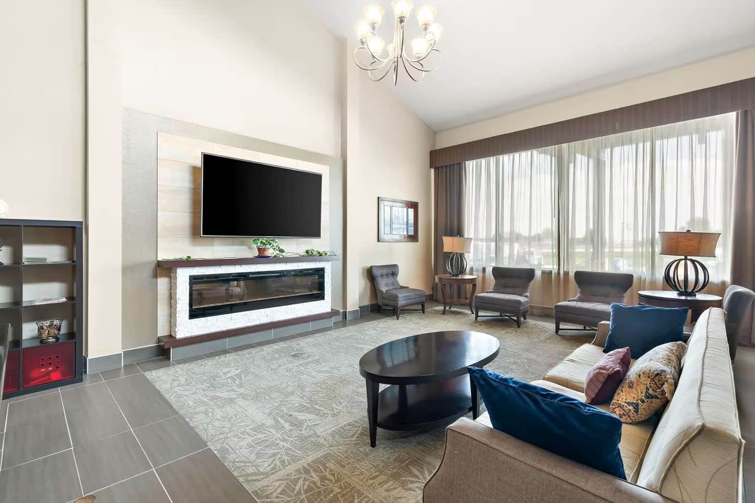 Best Western West Towne Suites
