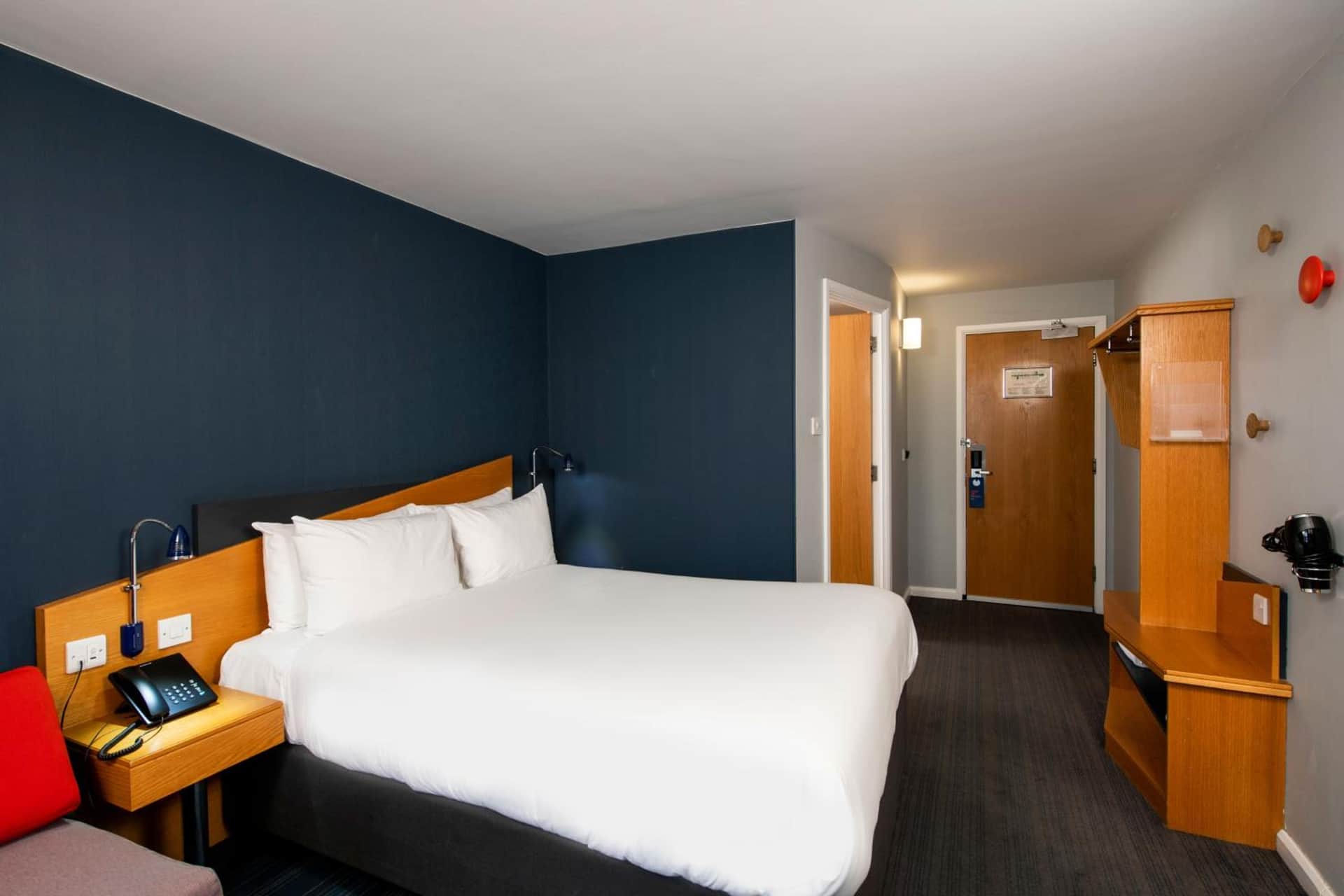 Holiday Inn Express - Lichfield