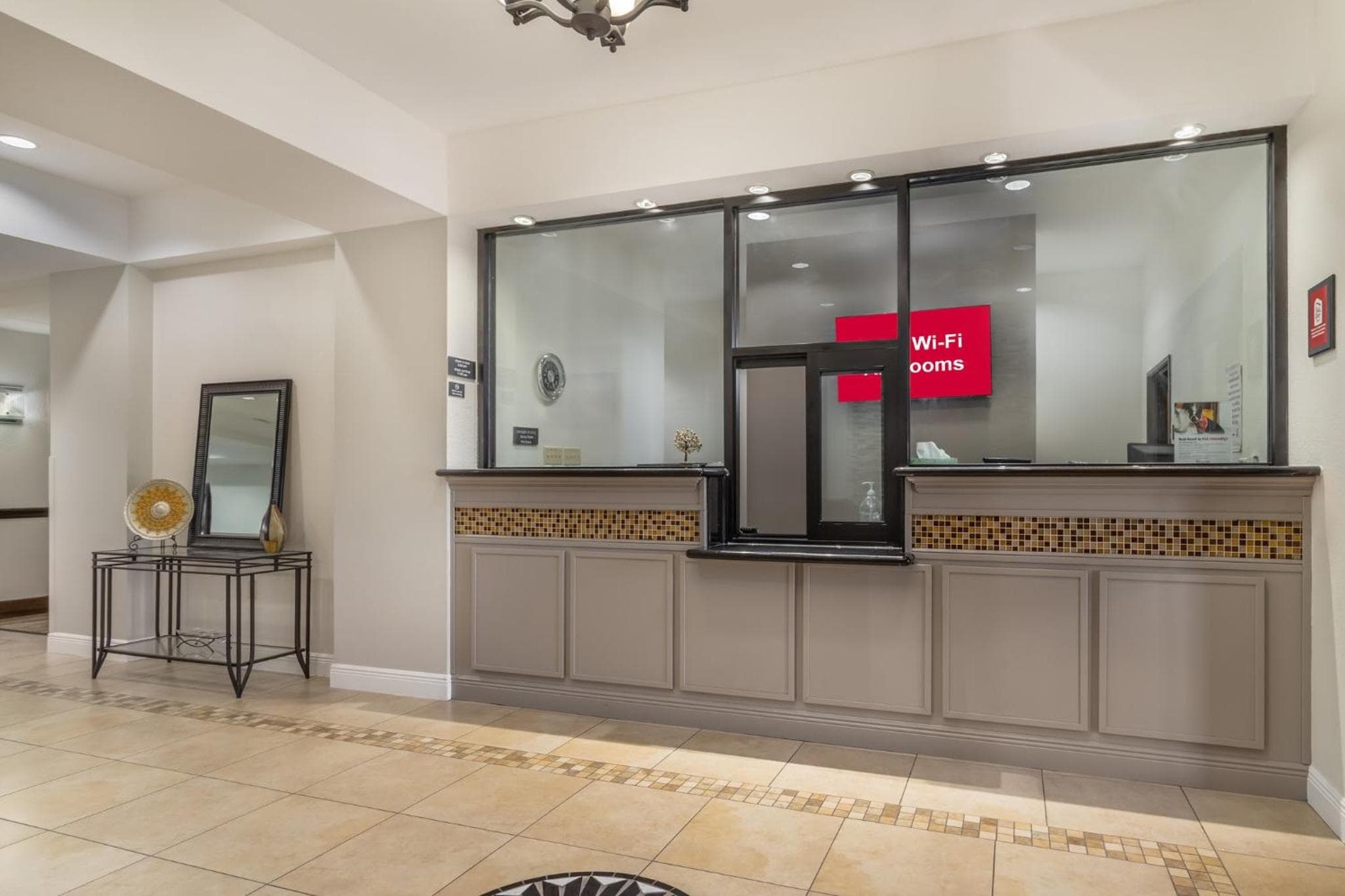 Red Roof Inn La Porte