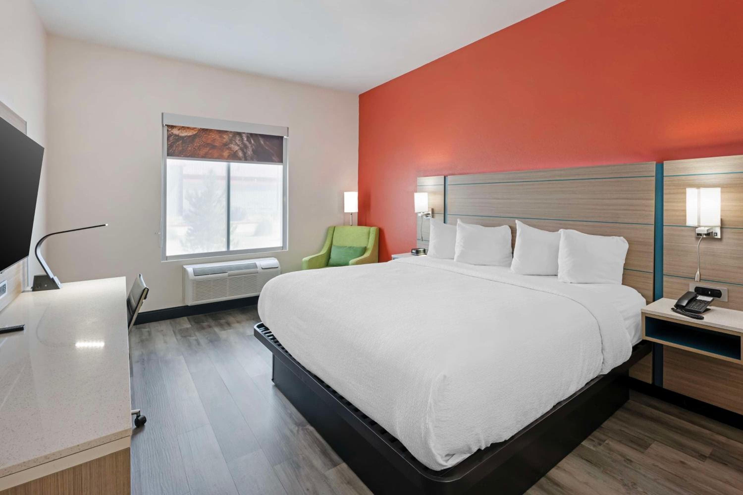 Best Western Plus Executive Residency Carlsbad Hotel