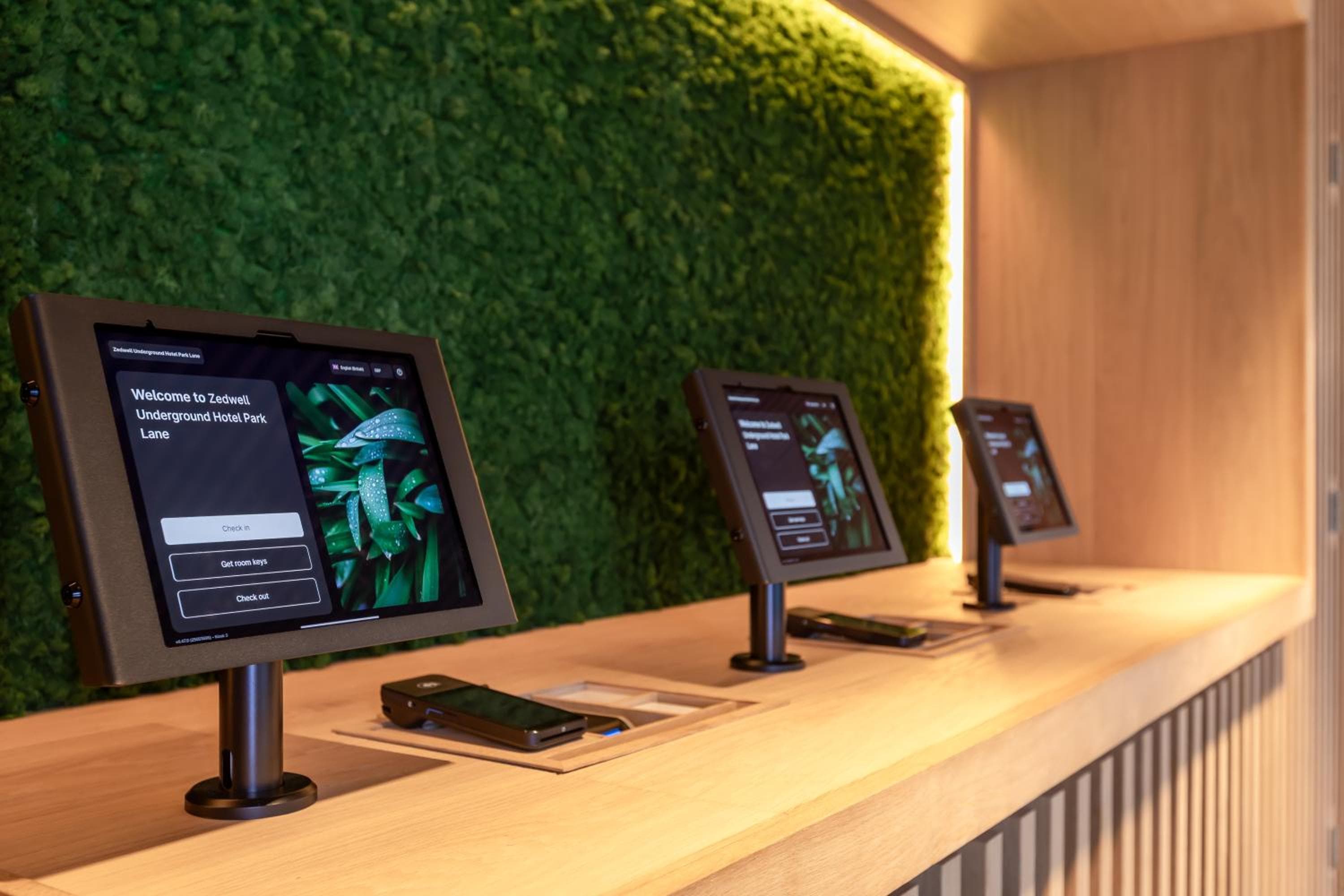 Zedwell Underground Hotel Park Lane