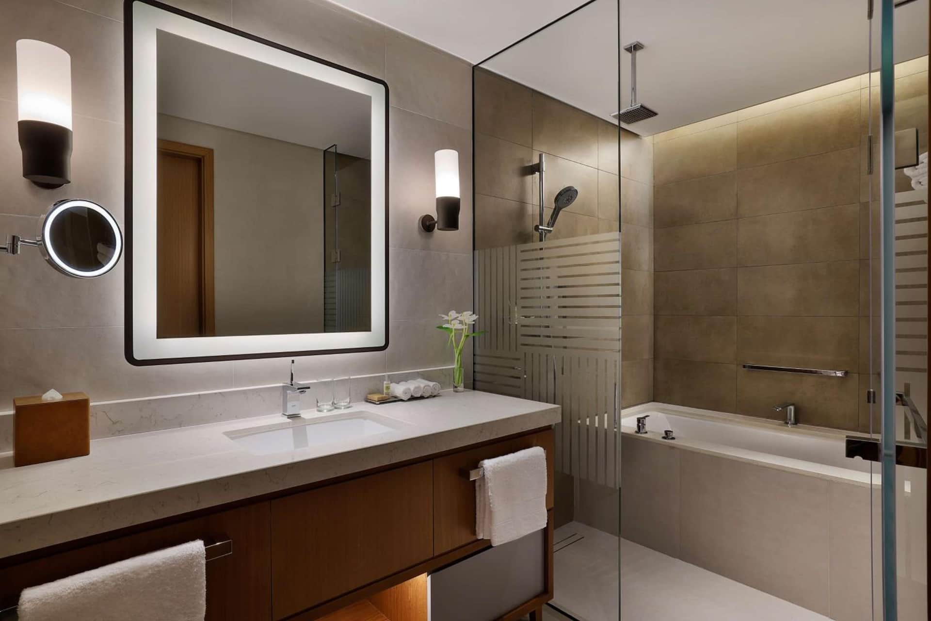 DoubleTree by Hilton Sharjah Waterfront Hotel & Residences