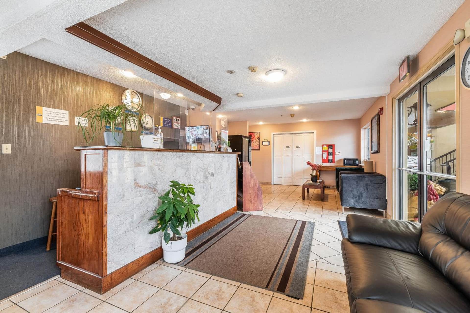 Days Inn by Wyndham Federal Way