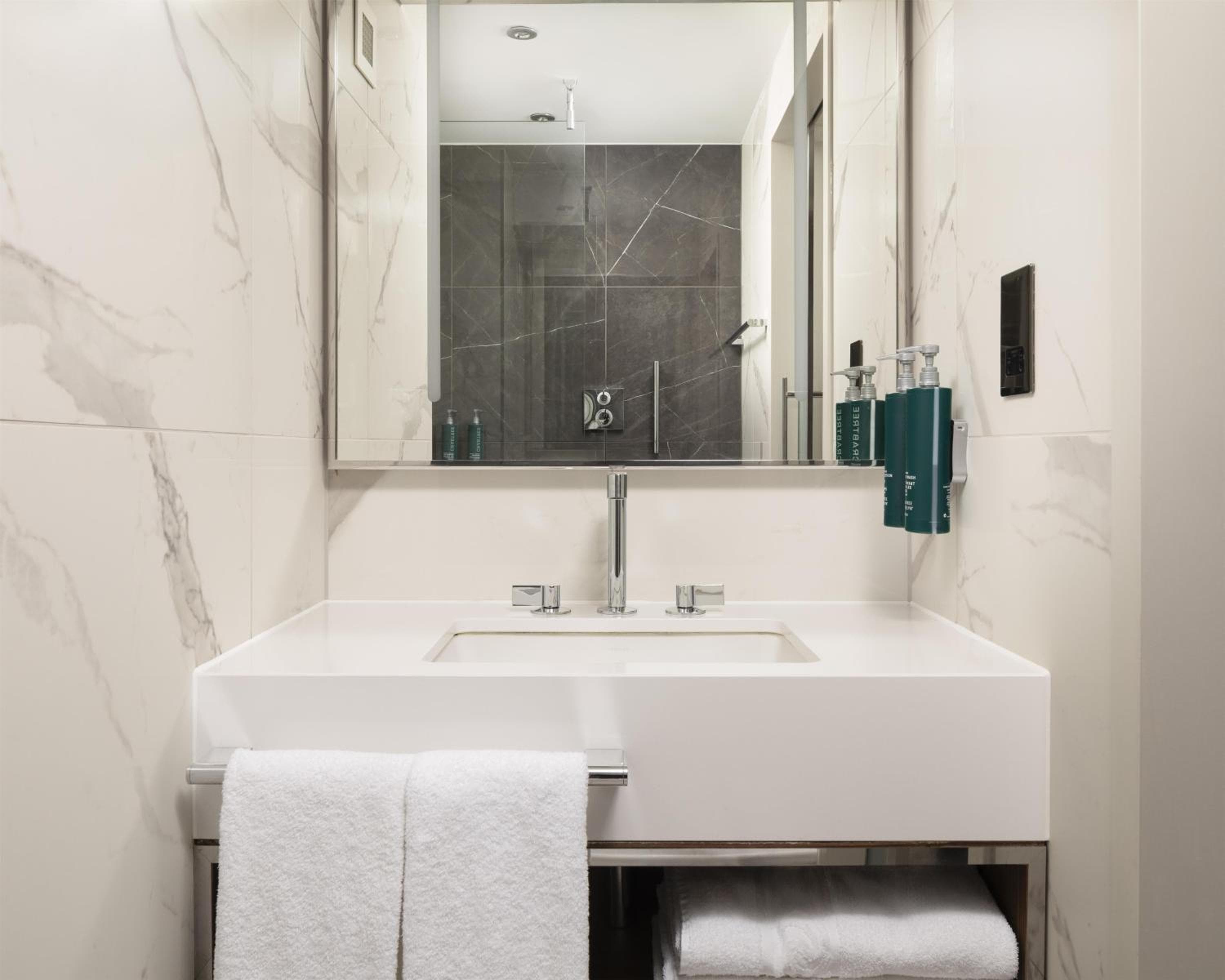 Hilton London Metropole