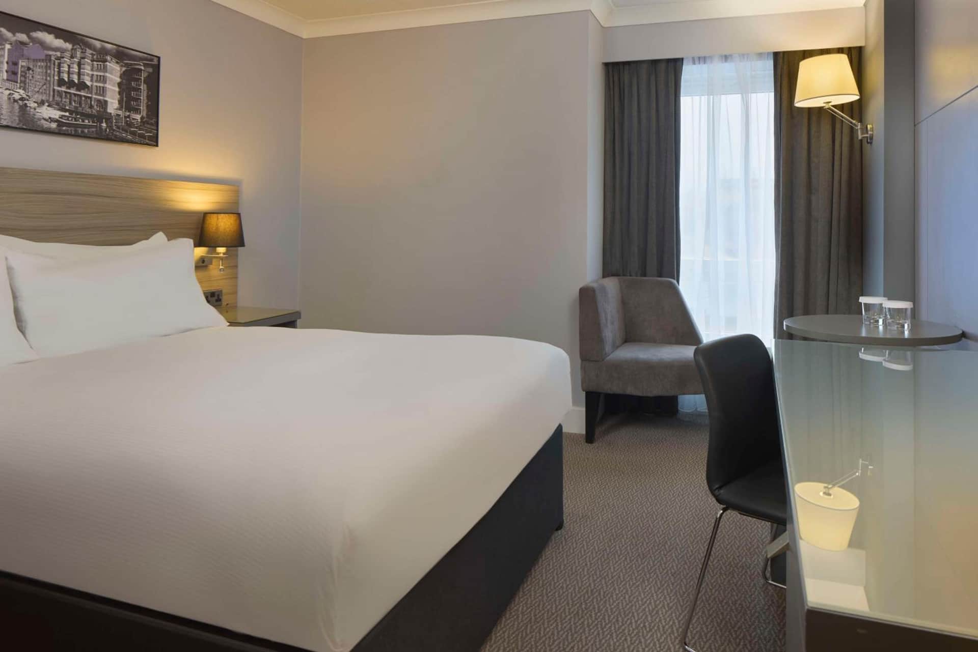 DoubleTree by Hilton Bristol City Centre