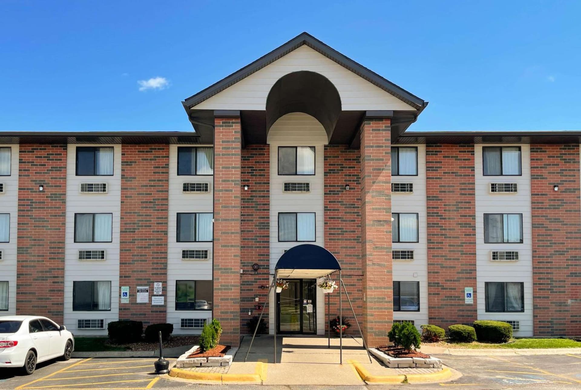Motel 6 Elk Grove O'Hare