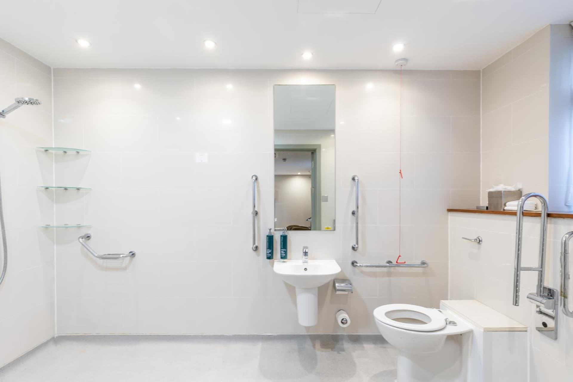 DoubleTree by Hilton London - West End