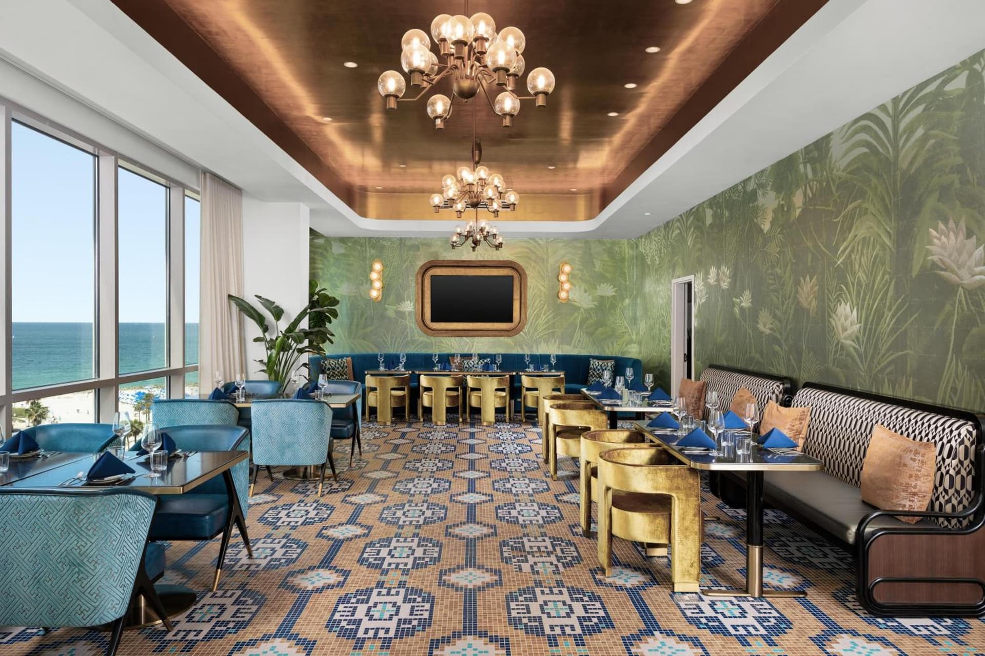 The Hiatus Clearwater Beach, Curio Collection by Hilton