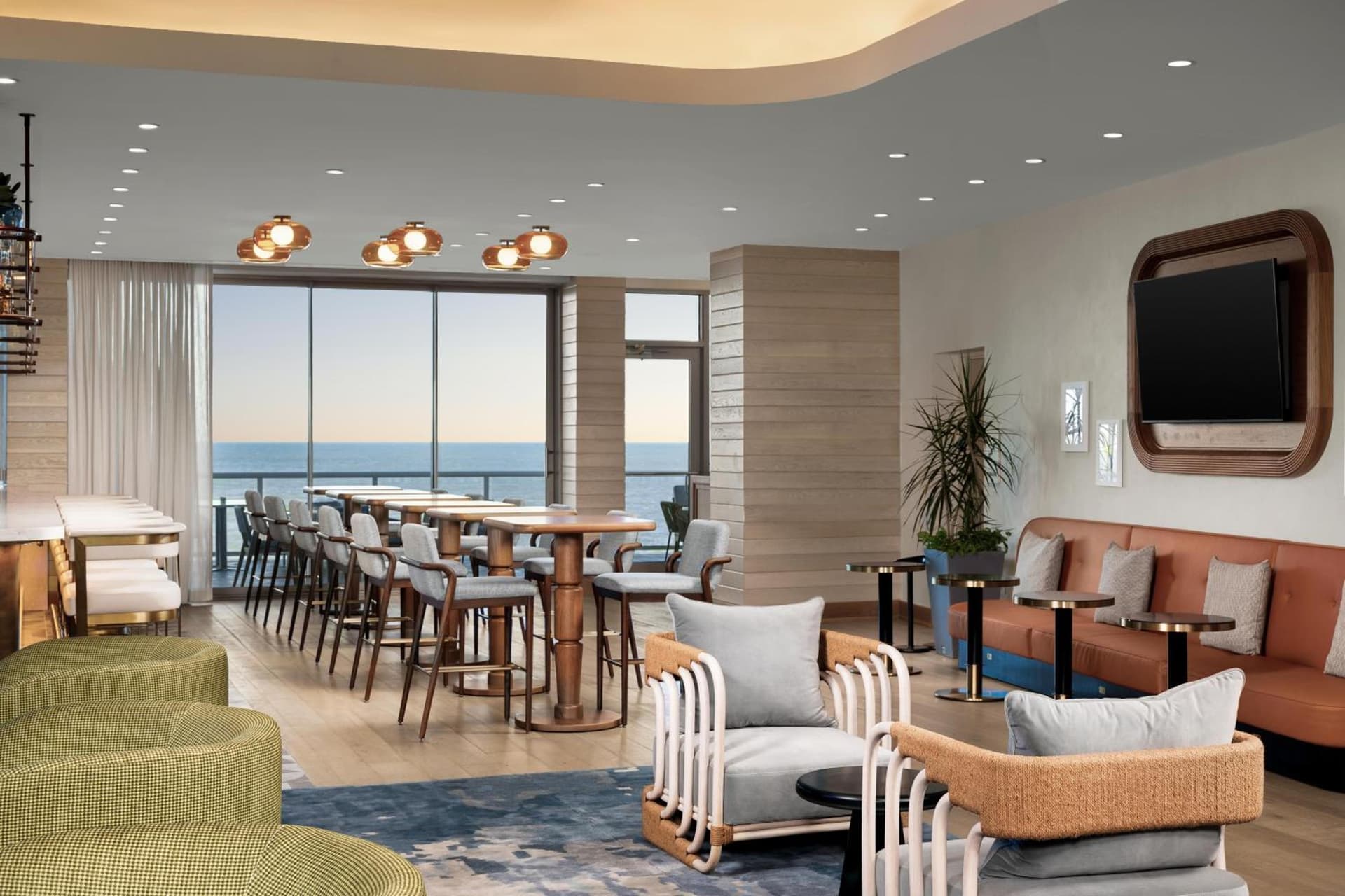 The Hiatus Clearwater Beach, Curio Collection by Hilton