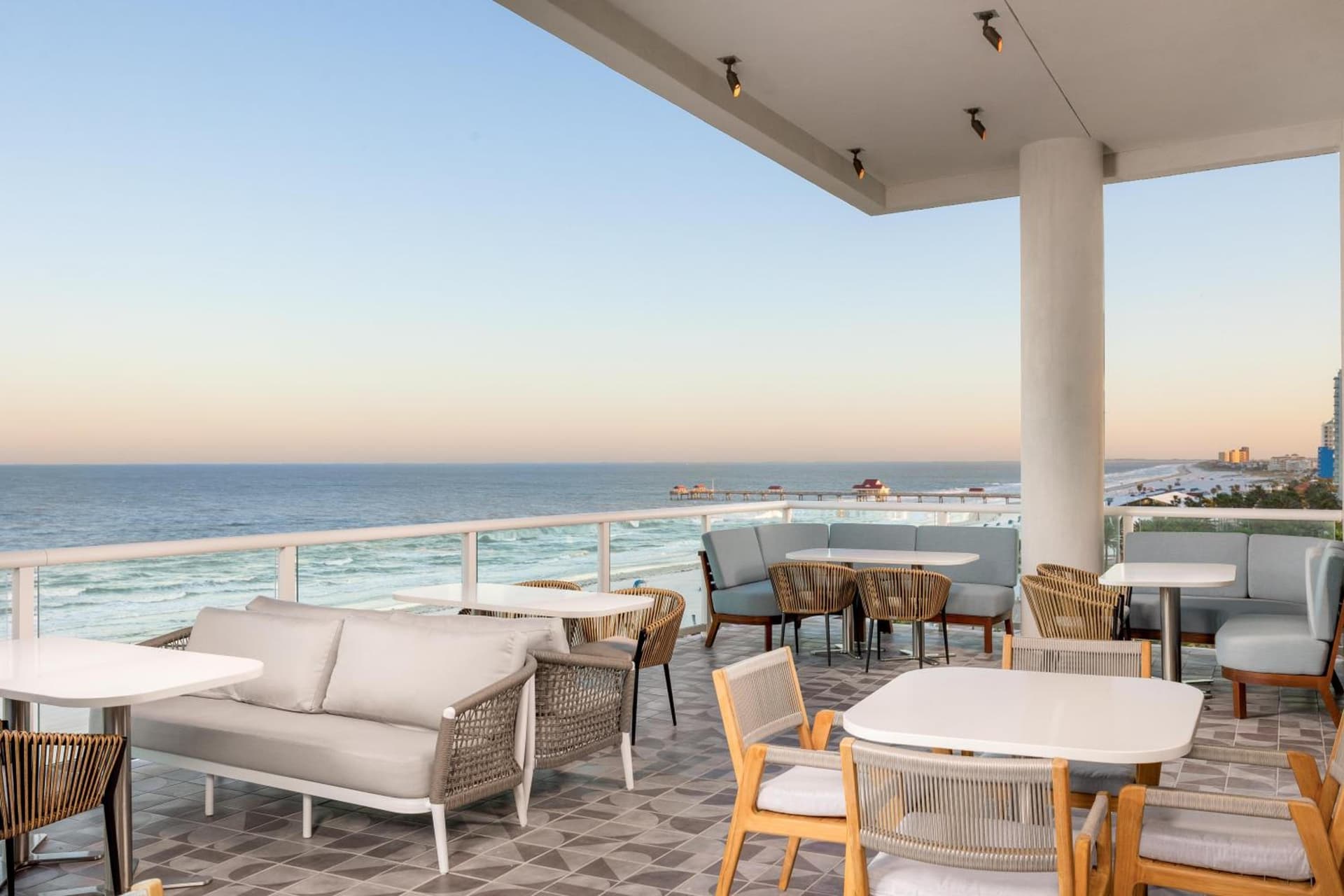 The Hiatus Clearwater Beach, Curio Collection by Hilton