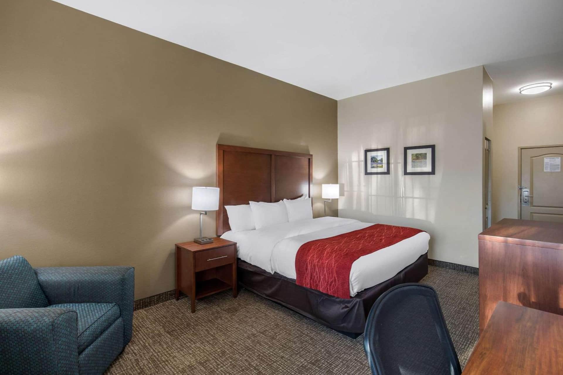 Comfort Inn & Suites Cedar Hill Duncanville