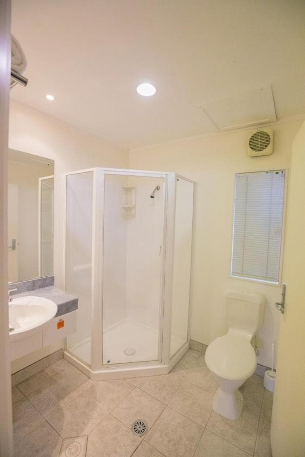 Albany Executive Motor Inn
