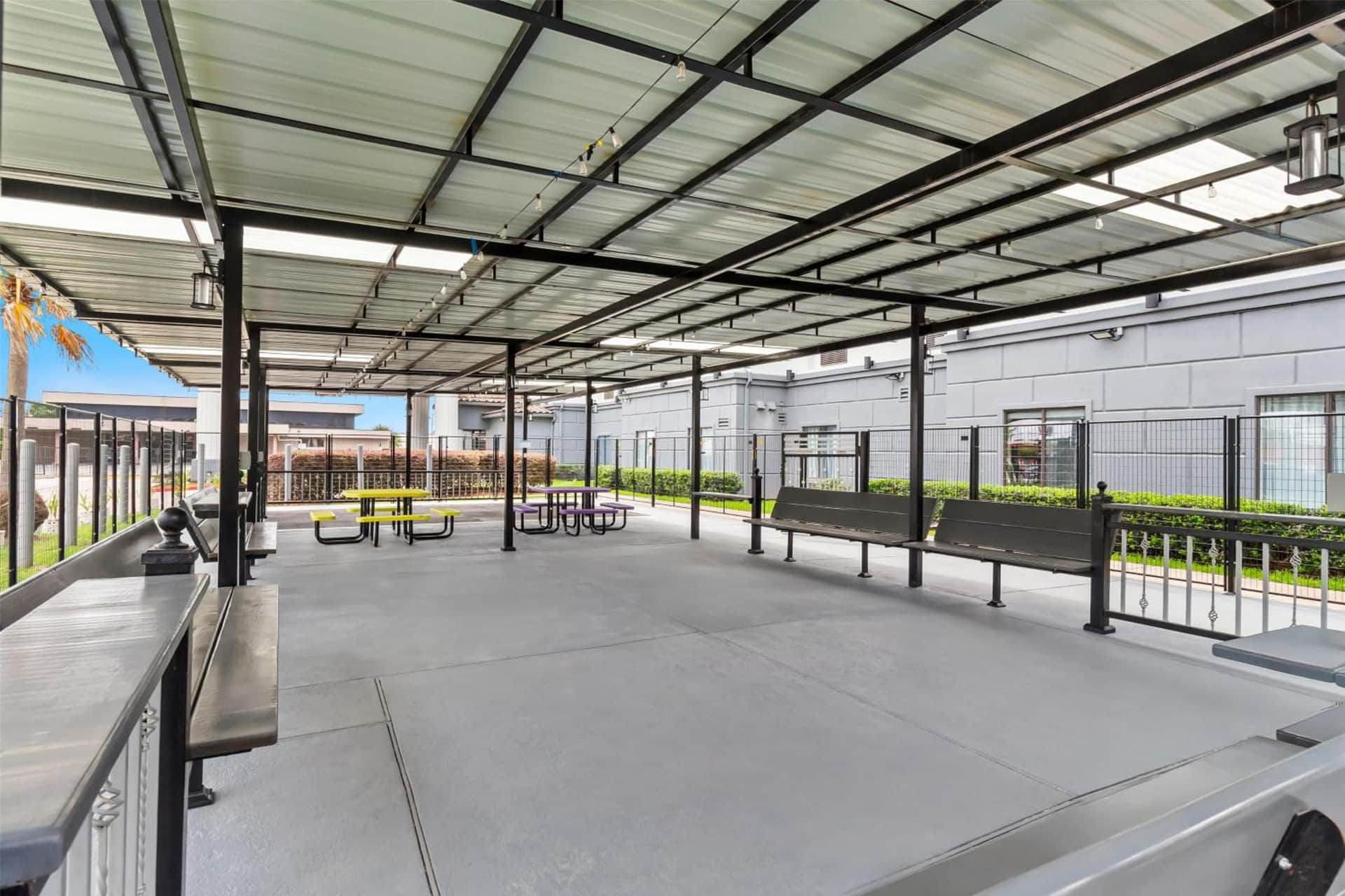 Spark by Hilton Houston Hobby Airport