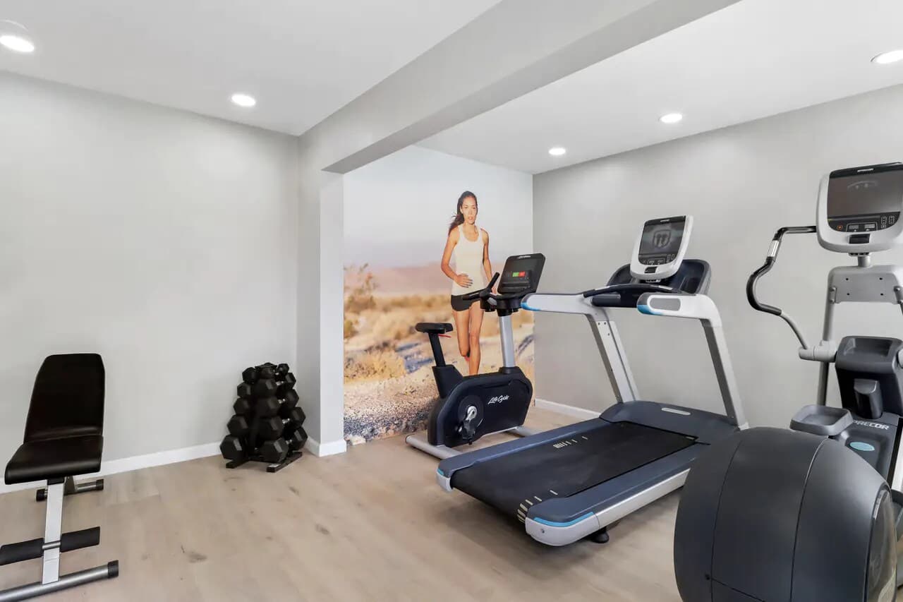 Clarion Pointe Ridgecrest near China Lake Naval Station