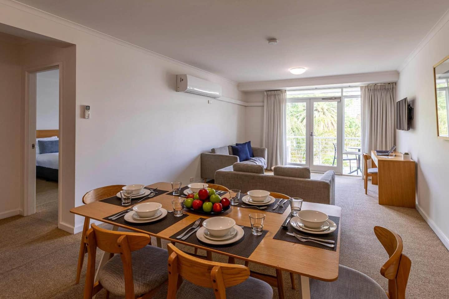 MainStay Suites Williamstown
