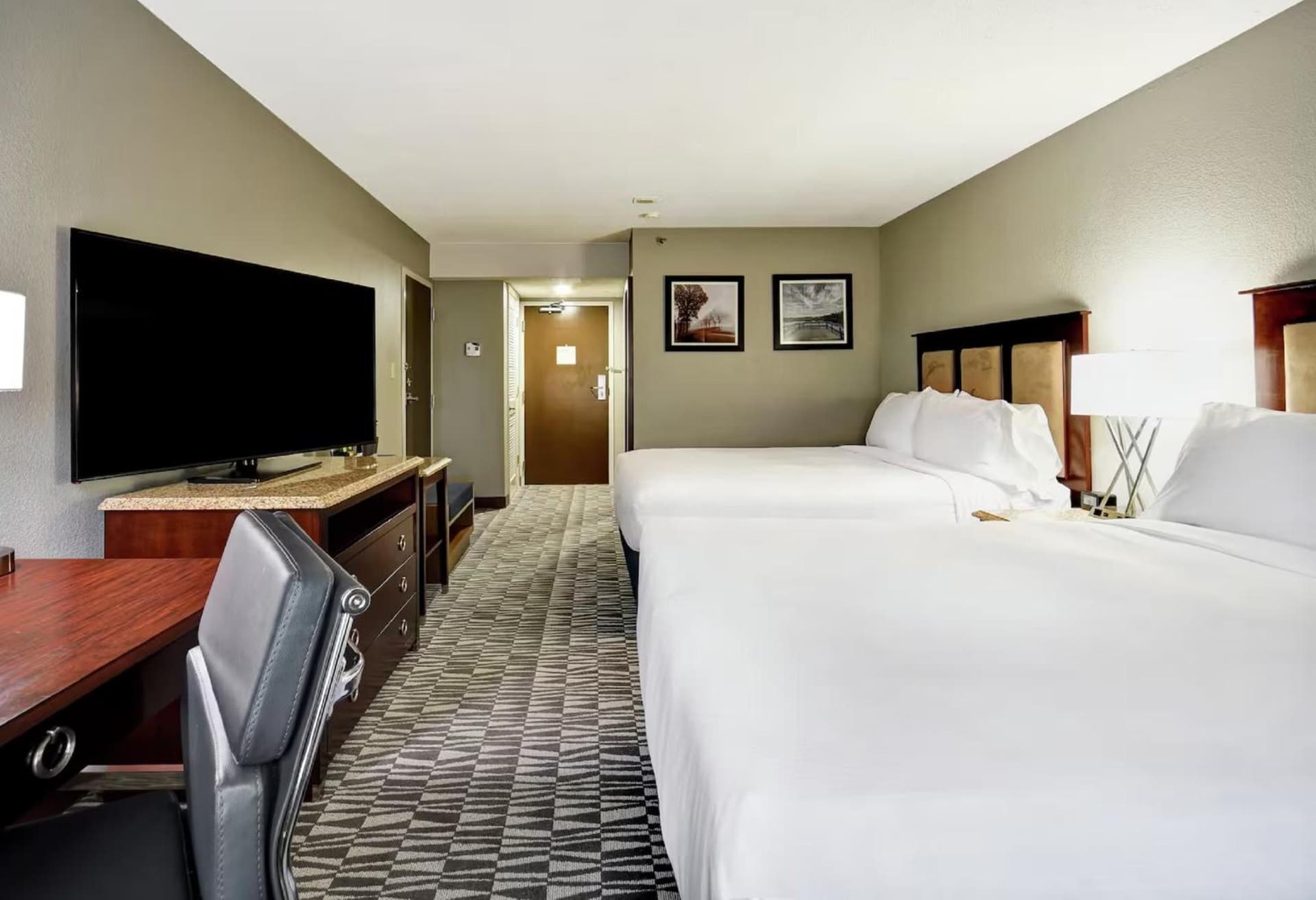 DoubleTree by Hilton Hotel Augusta