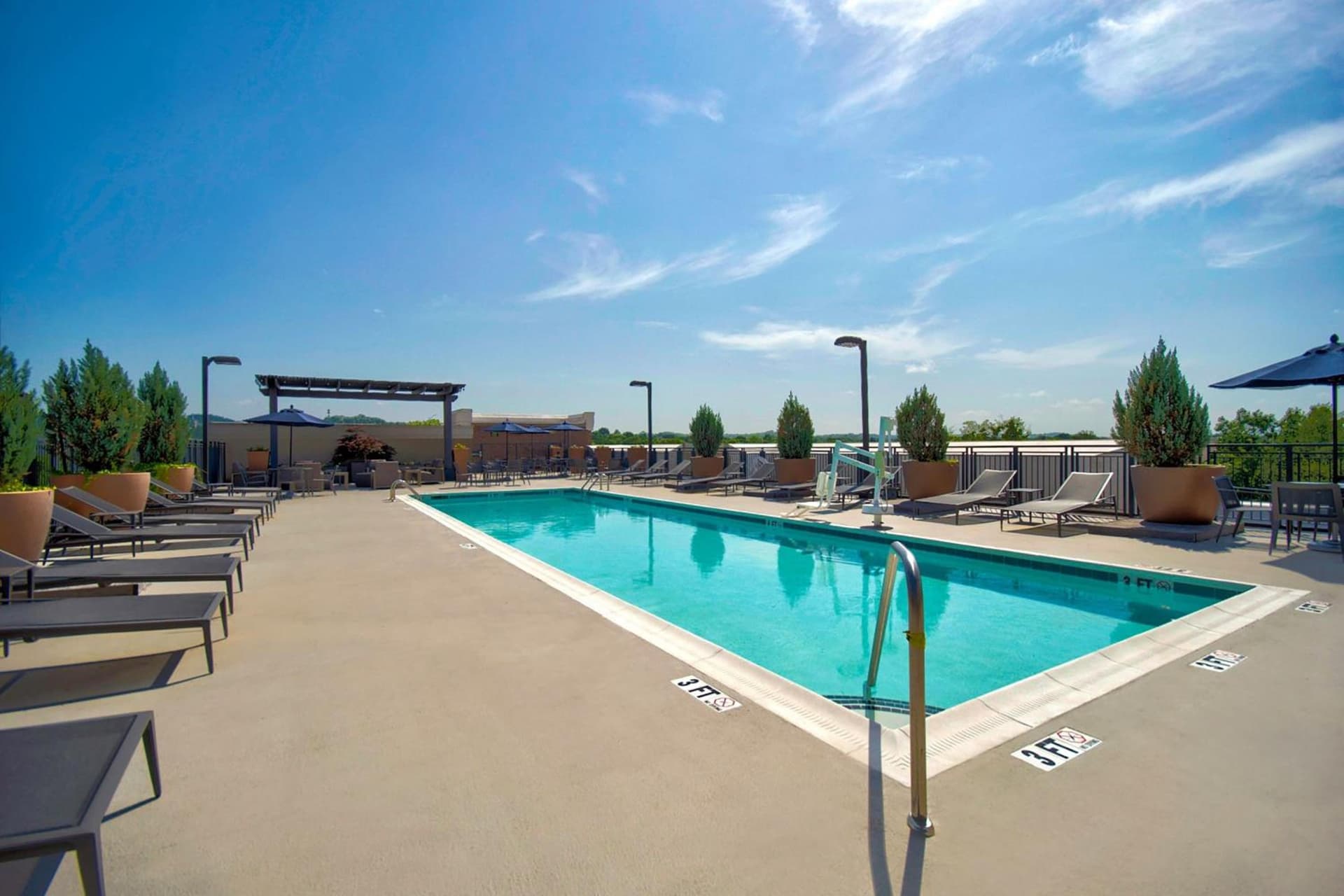 Courtyard by Marriott Nashville Green Hills