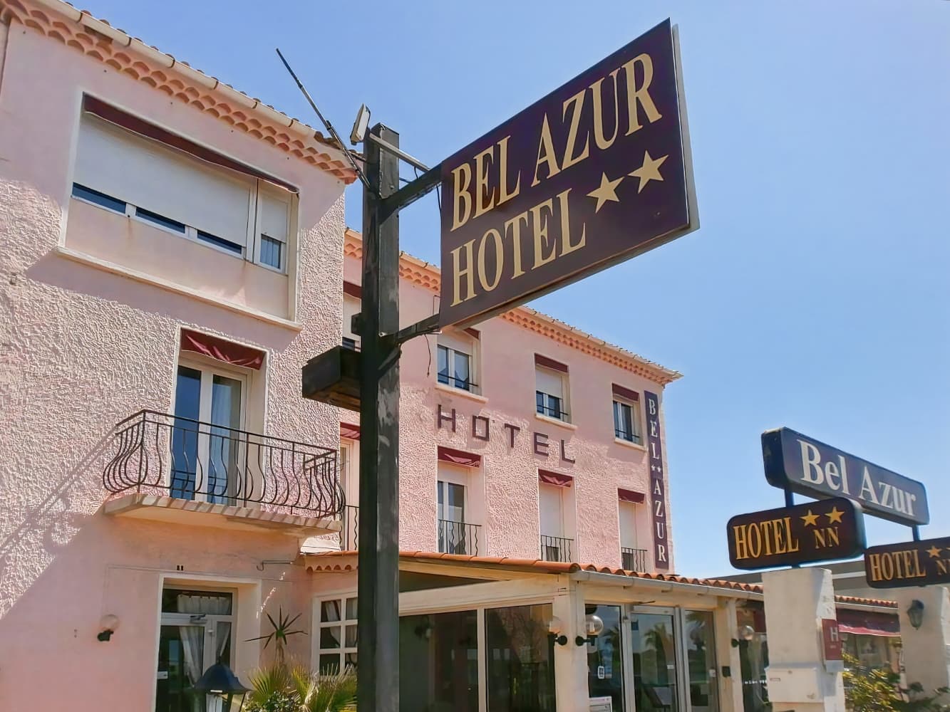 Adonis Six-Fours - Hôtel Le Bel Azur