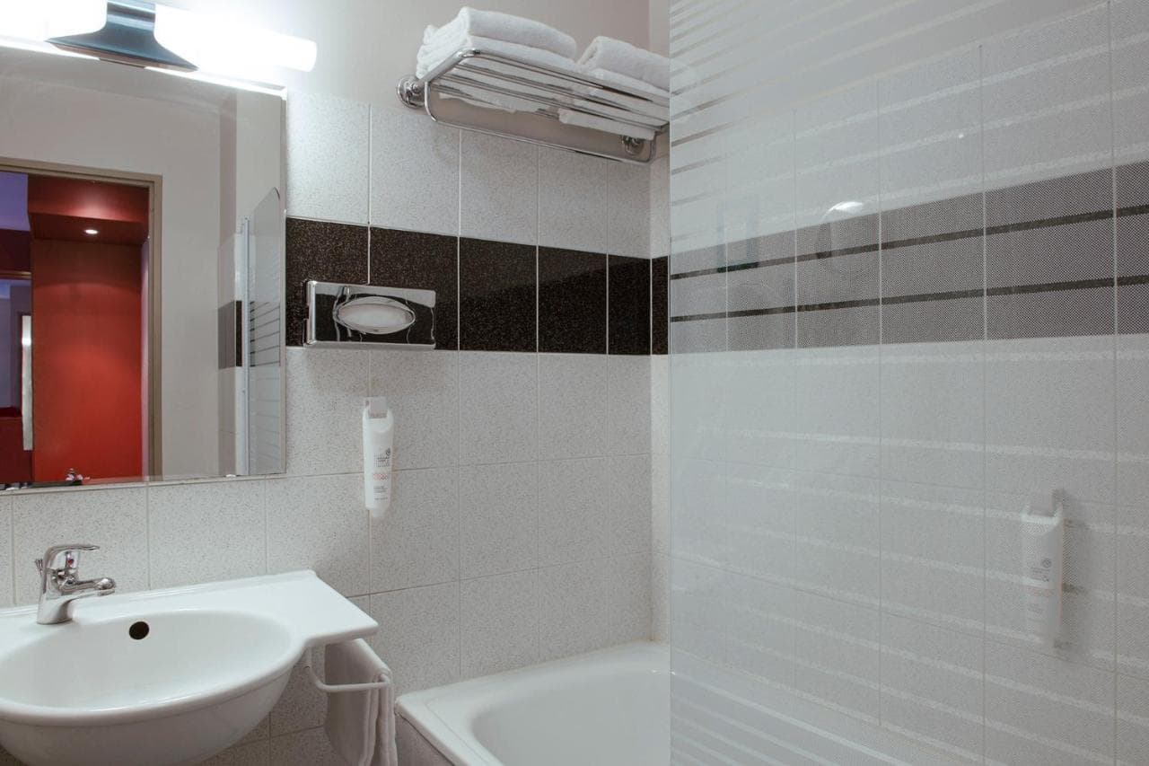 The Originals City Ascotel Lille Grand Stade