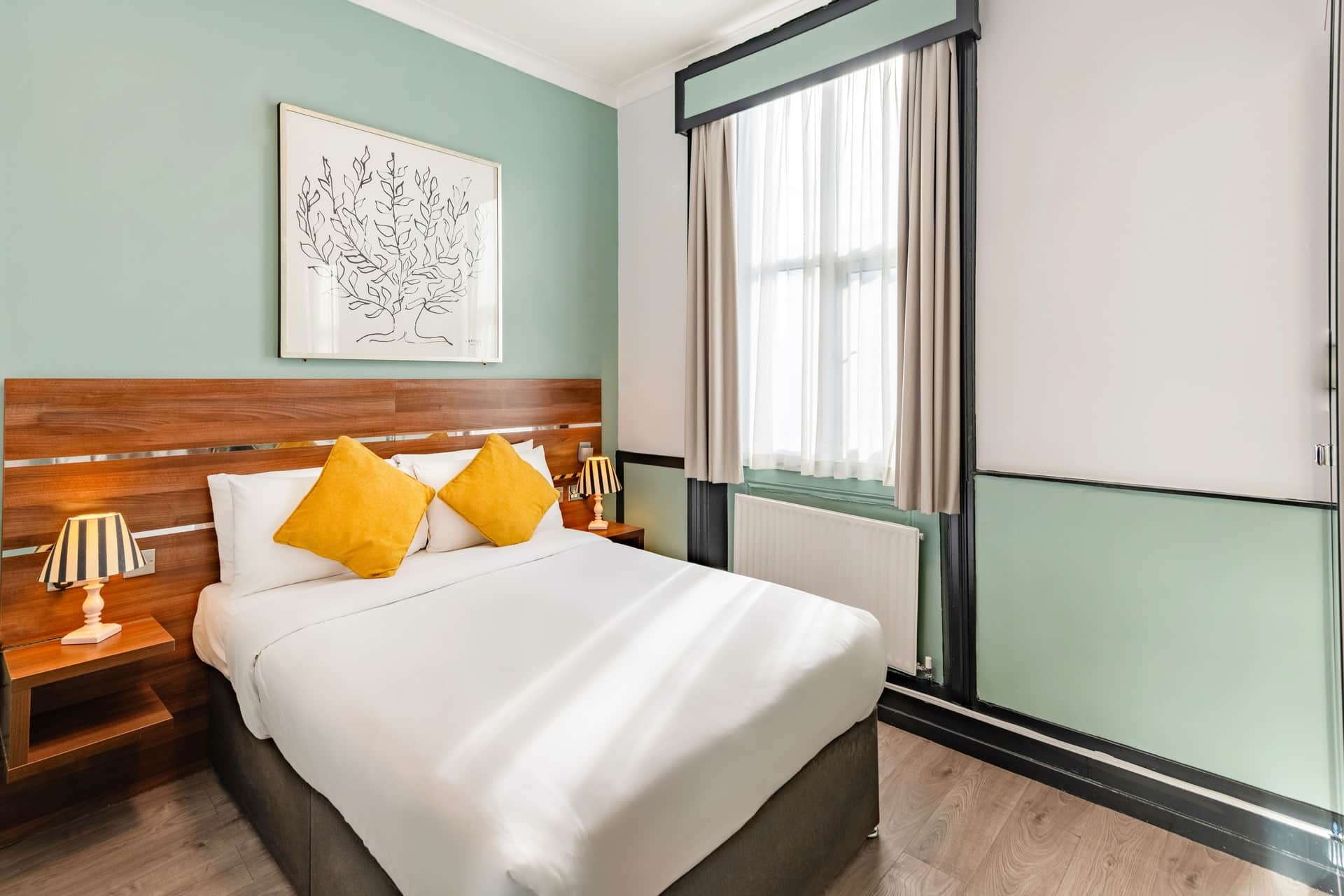 Huttons Hotel Victoria